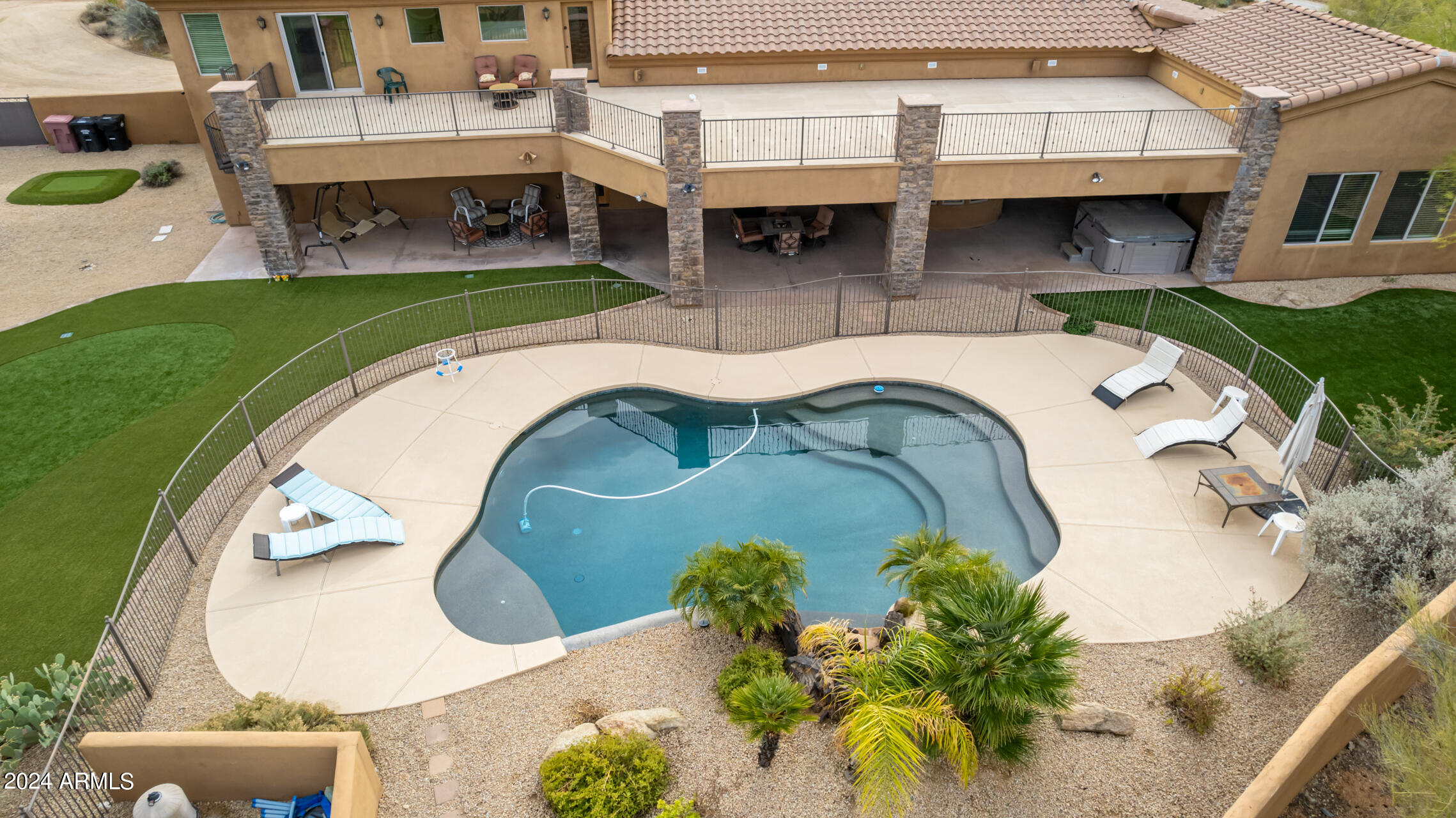 6902 E CALLE DE LAS ESTRELLAS Street