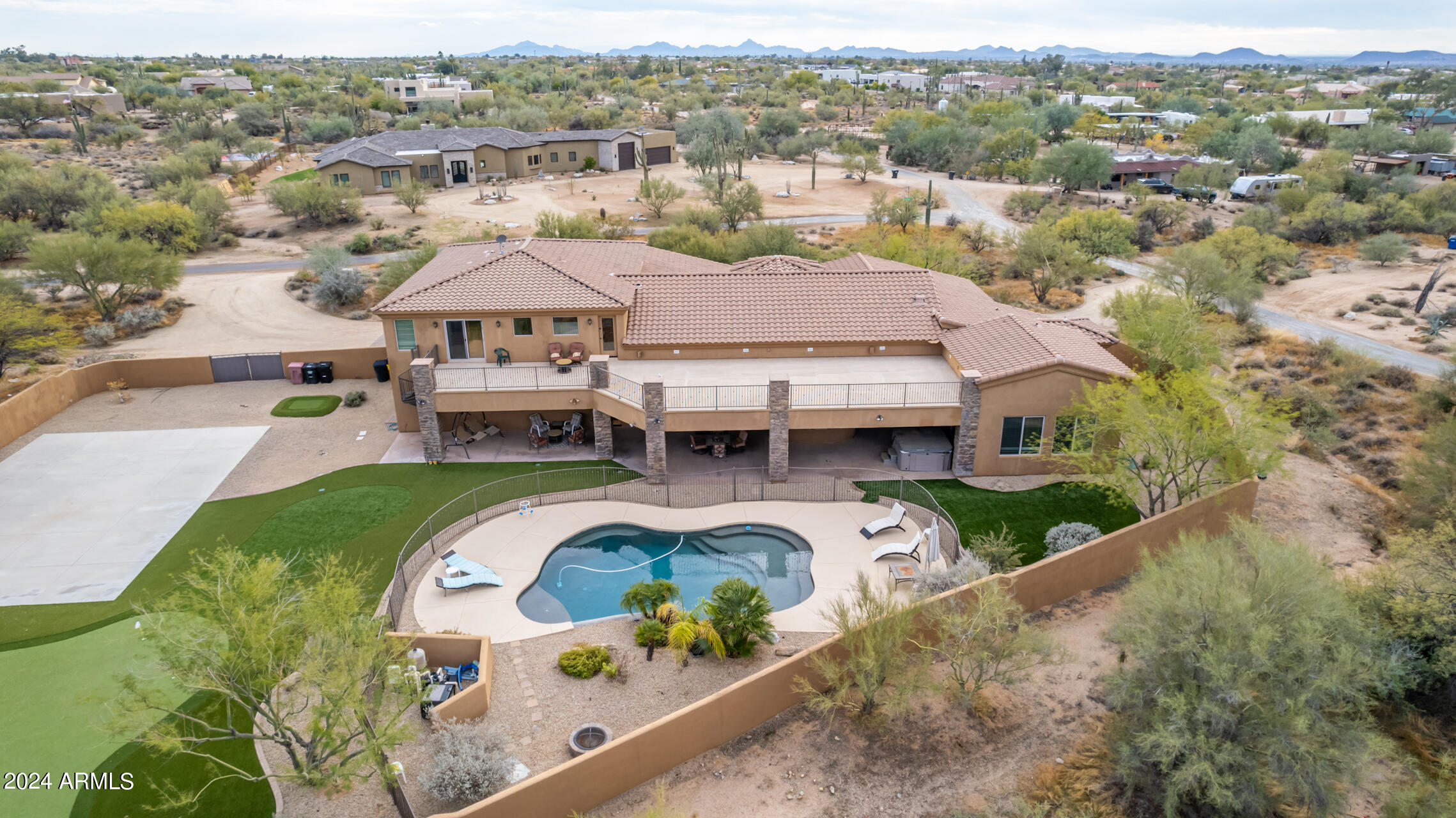 6902 E CALLE DE LAS ESTRELLAS Street