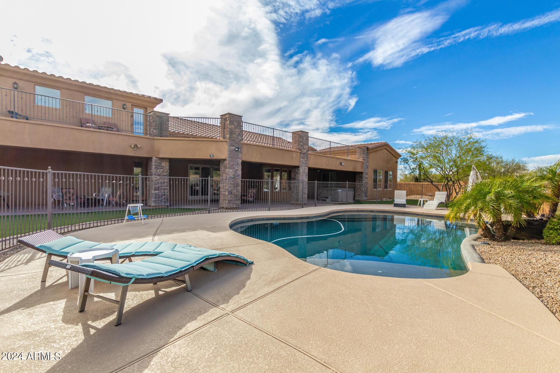 6902 E CALLE DE LAS ESTRELLAS Street