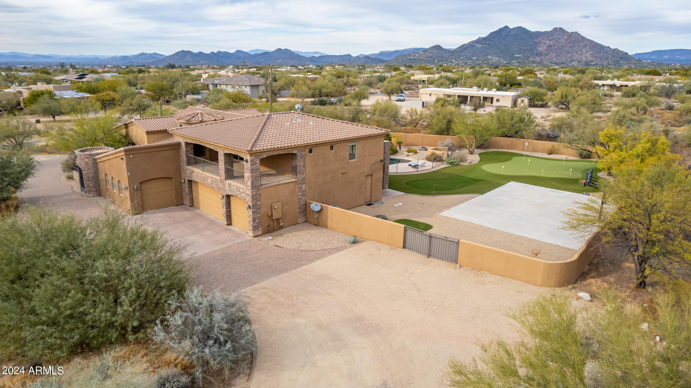 6902 E CALLE DE LAS ESTRELLAS Street