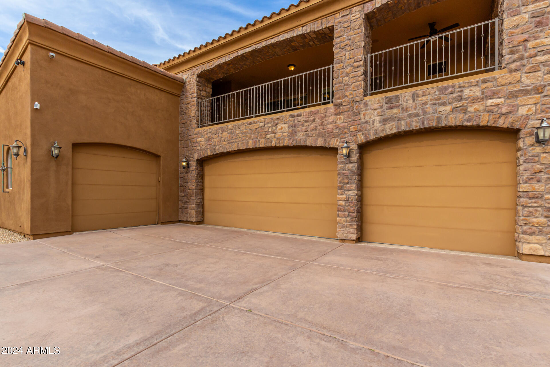 6902 E CALLE DE LAS ESTRELLAS Street