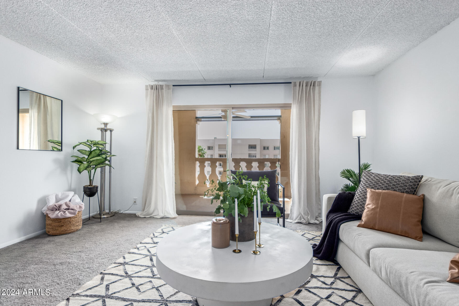 7920 E CAMELBACK Road, 401
