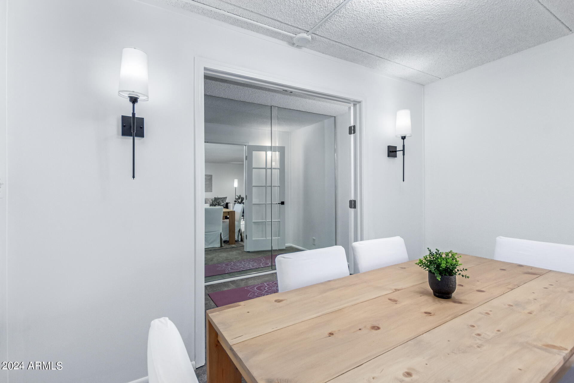 7920 E CAMELBACK Road, 401