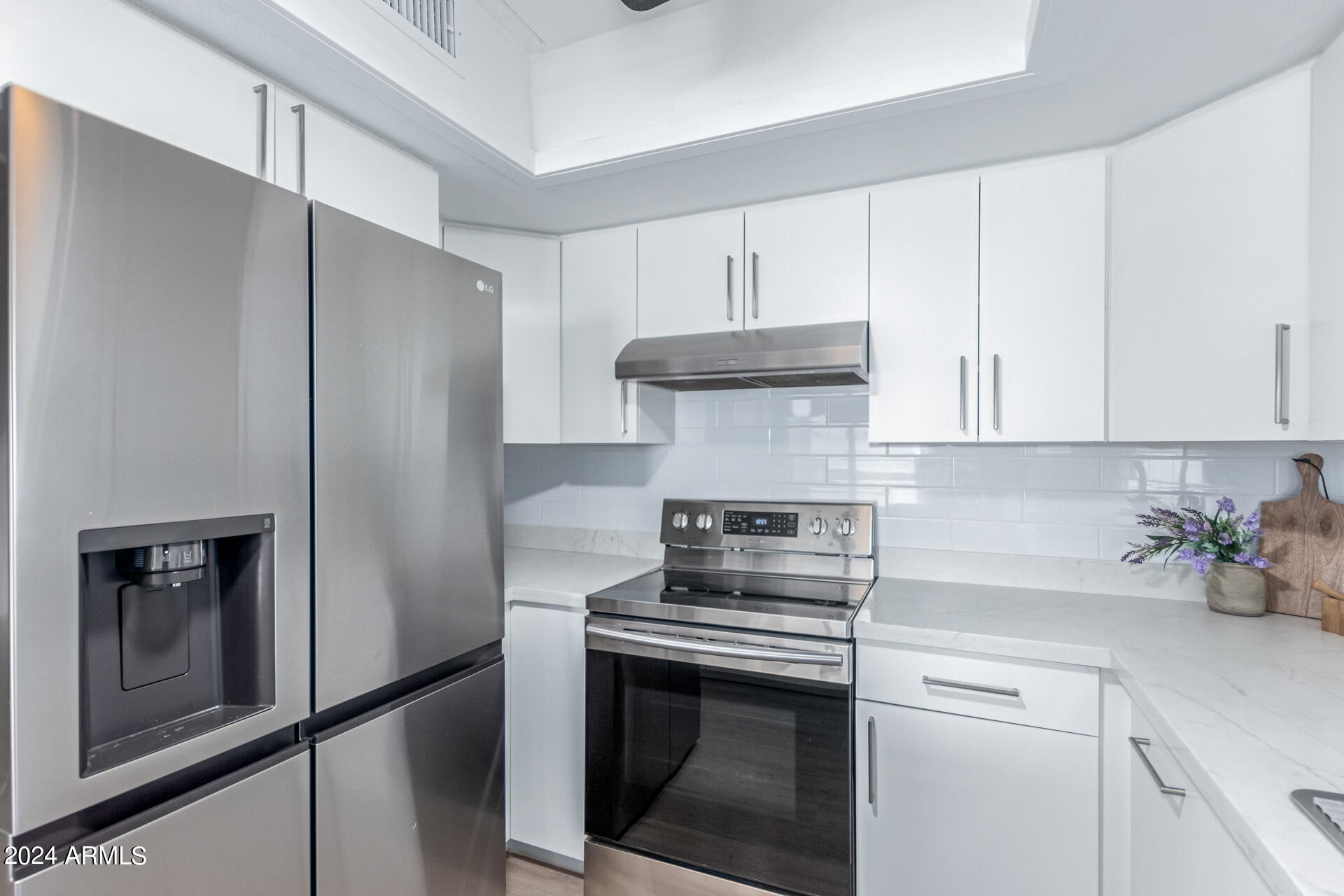 7920 E CAMELBACK Road, 401