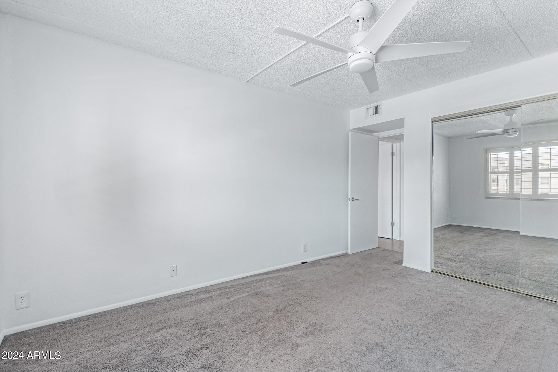 7920 E CAMELBACK Road, 401