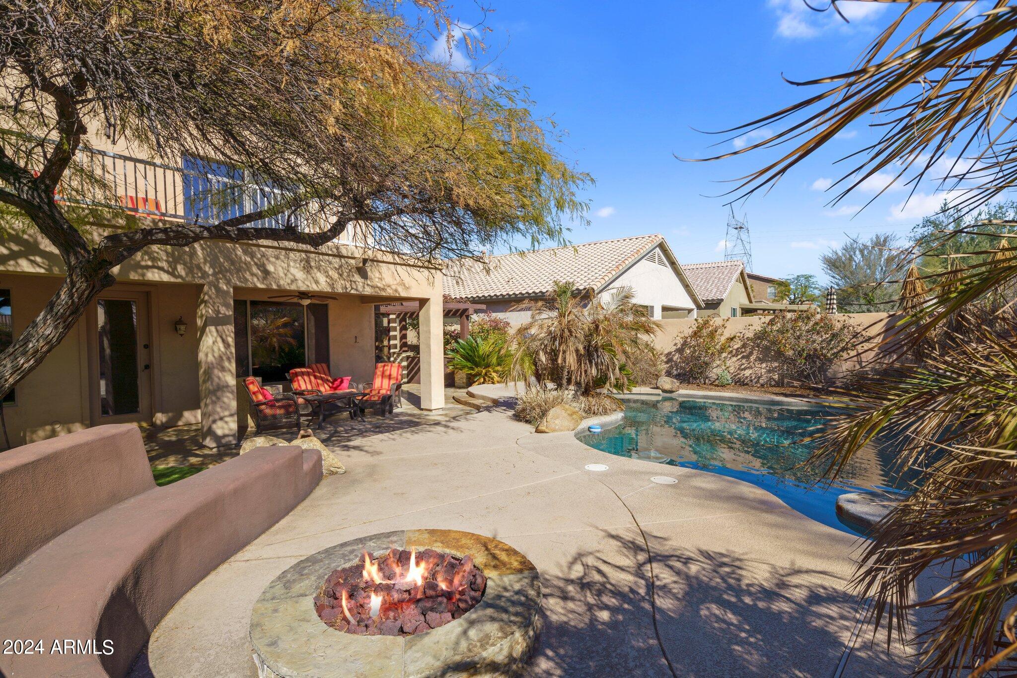 4809 E BAKER Drive