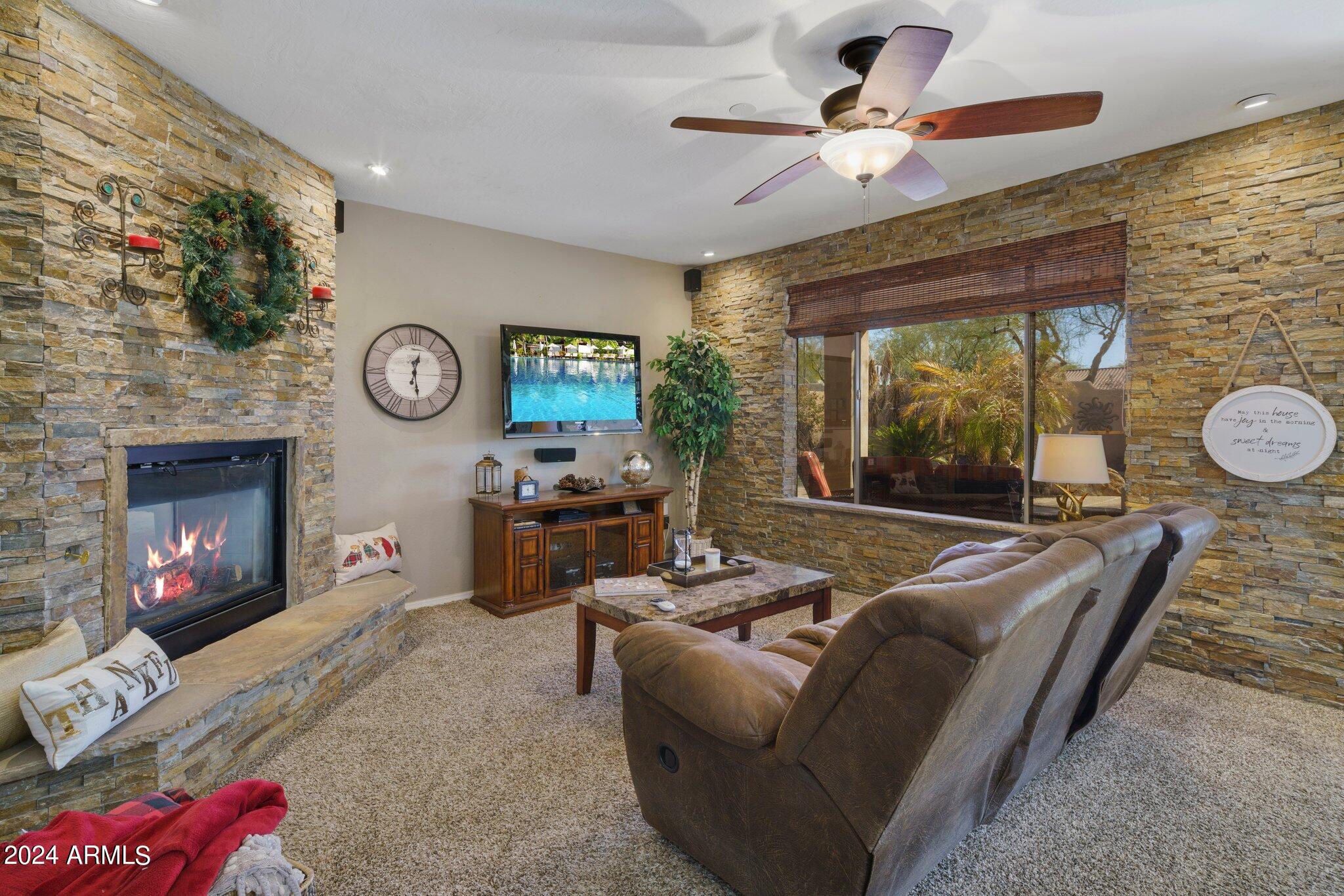 4809 E BAKER Drive