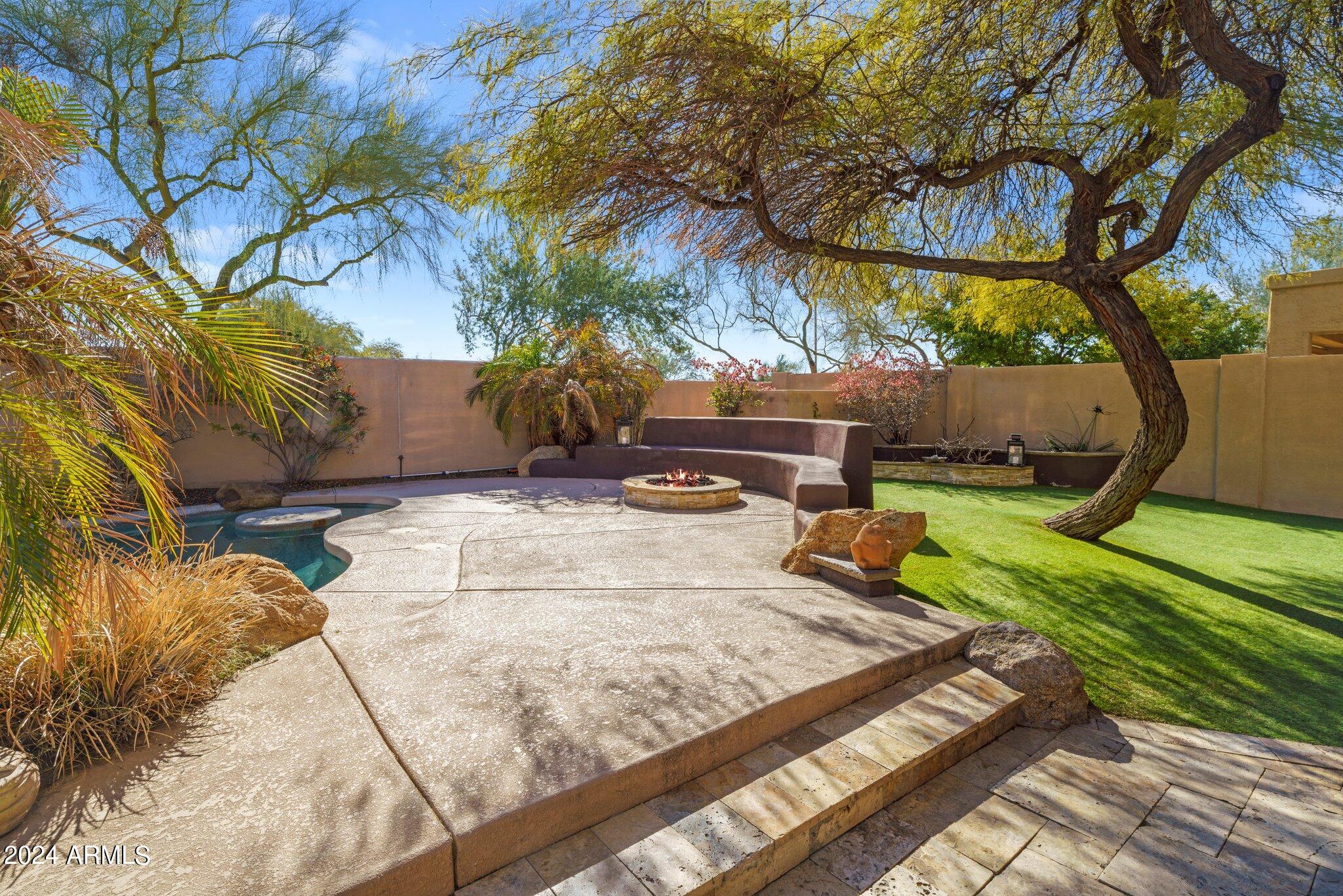 4809 E BAKER Drive