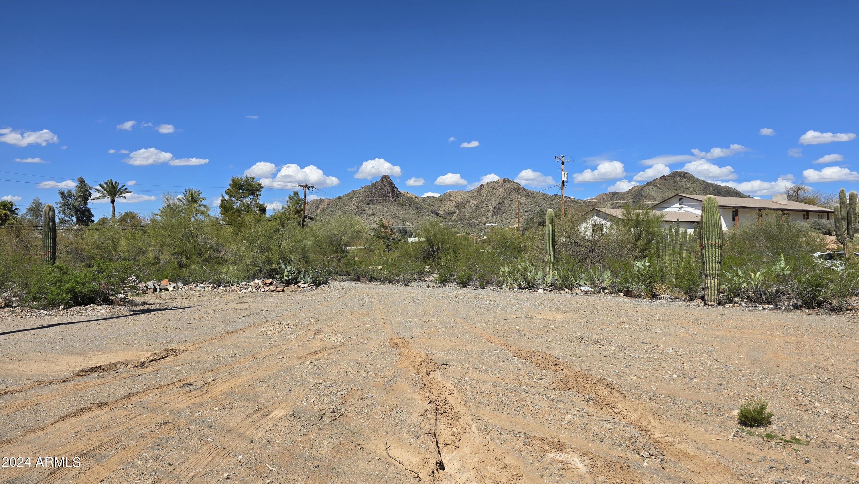 1705 E GRISWOLD Road, 10