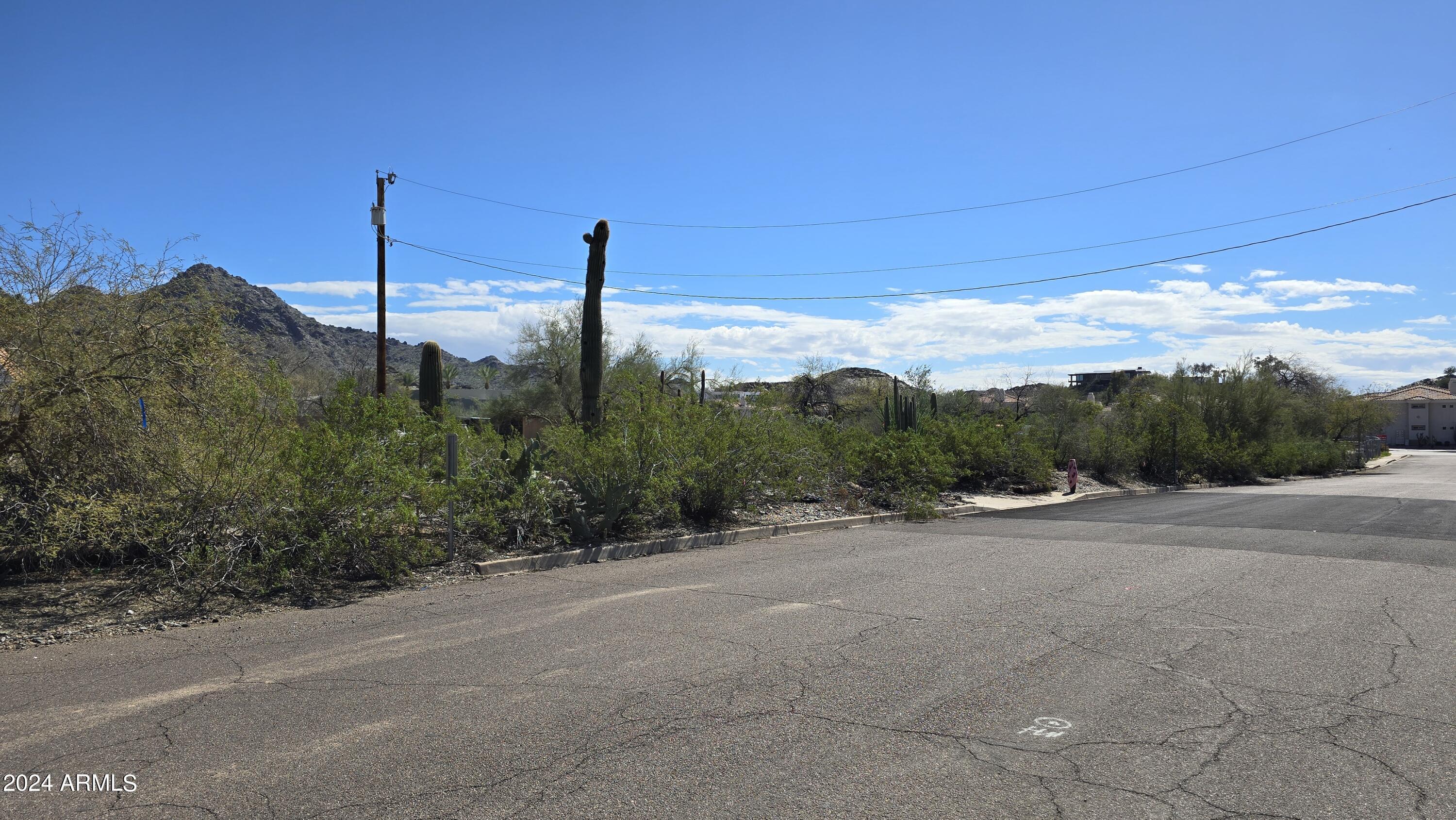 1705 E GRISWOLD Road, 10