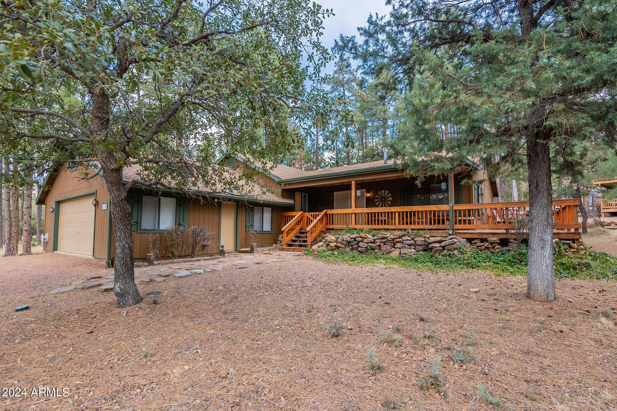 4335 N HOLLY Drive