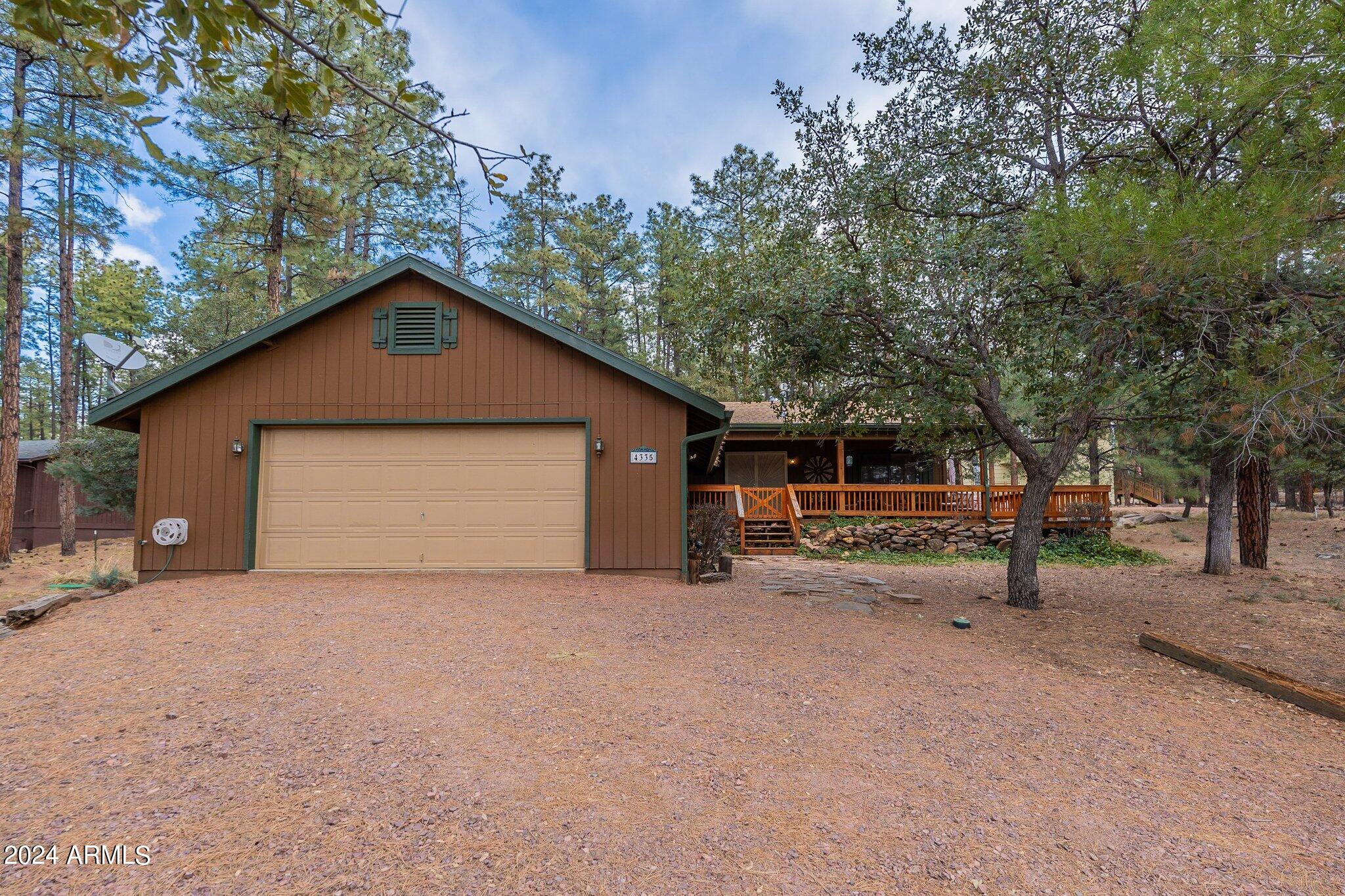 4335 N HOLLY Drive