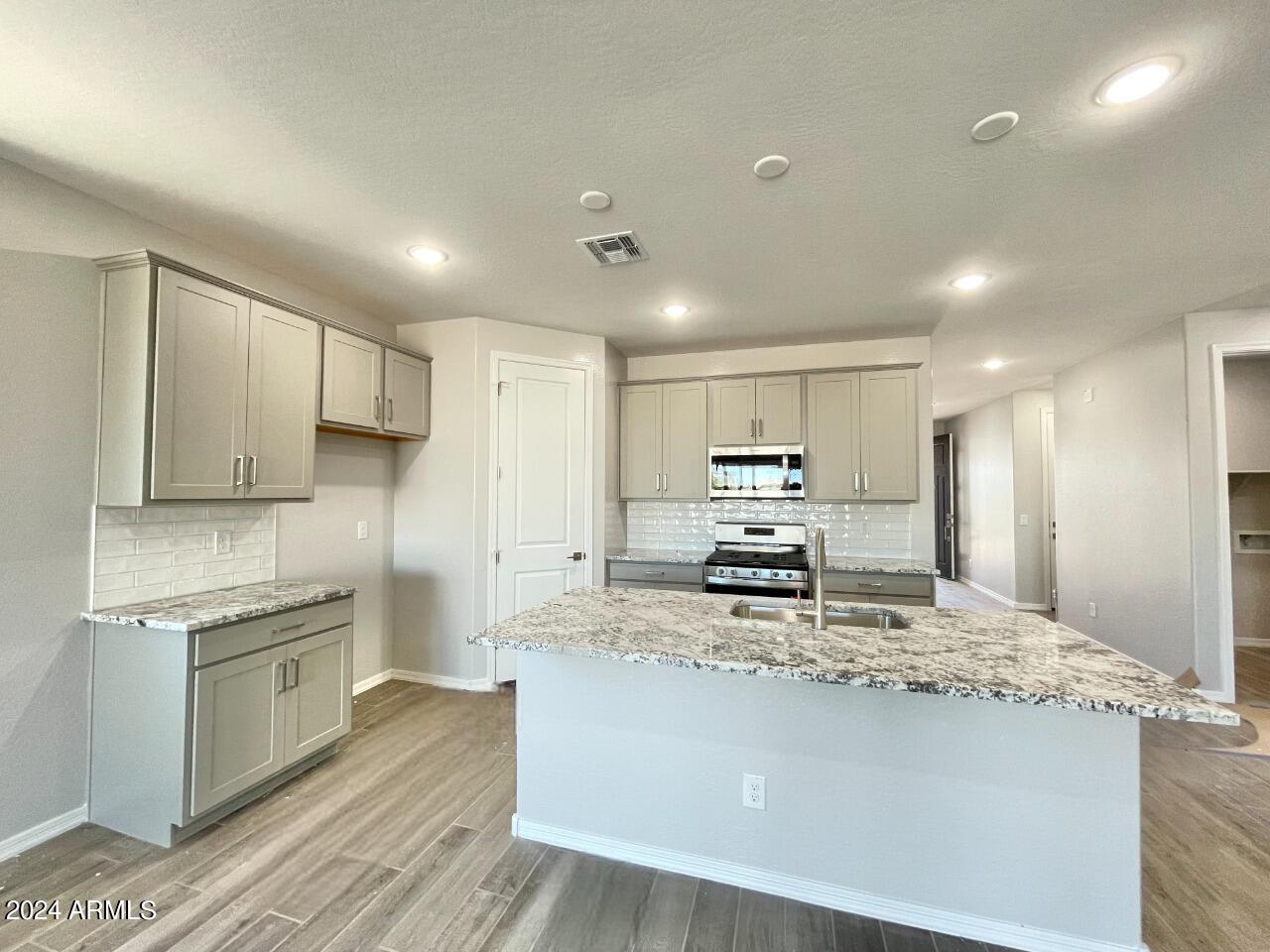 22940 E LORDS Way