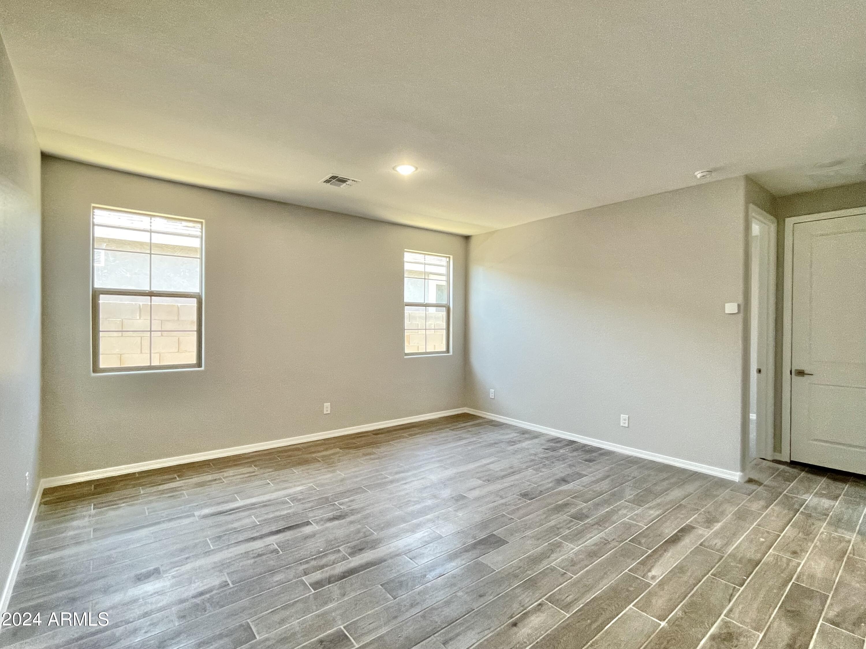 22940 E LORDS Way