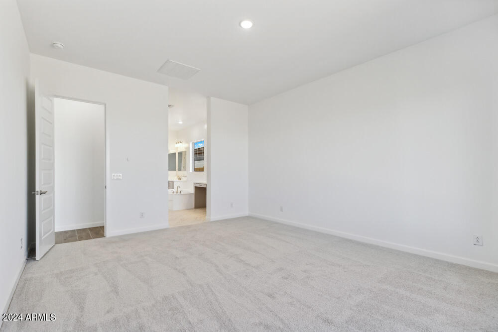 22612 E LORDS Way