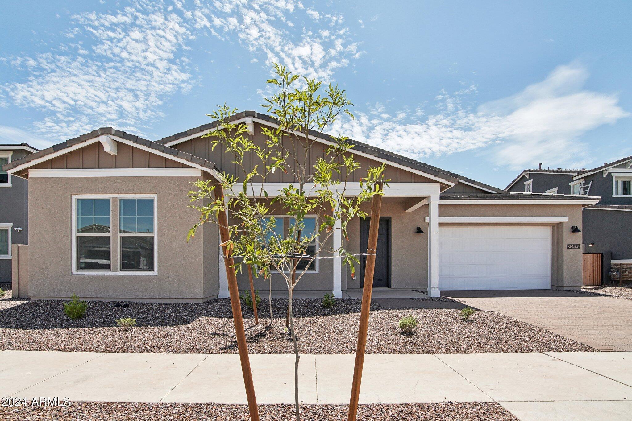 22815 E NIGHTINGALE Road