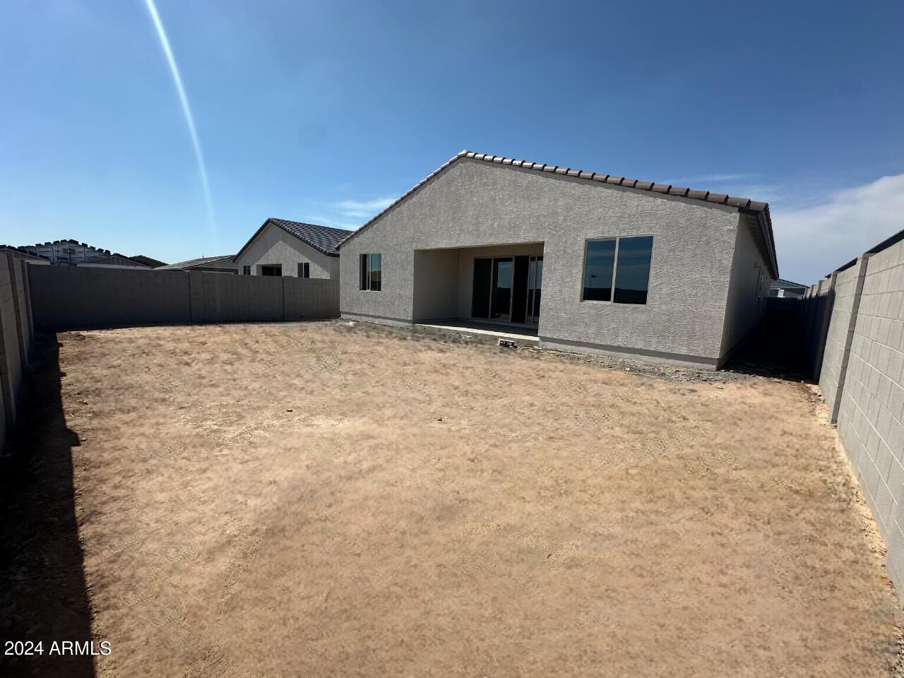 2609 E HOLLYWOOD IKE Avenue