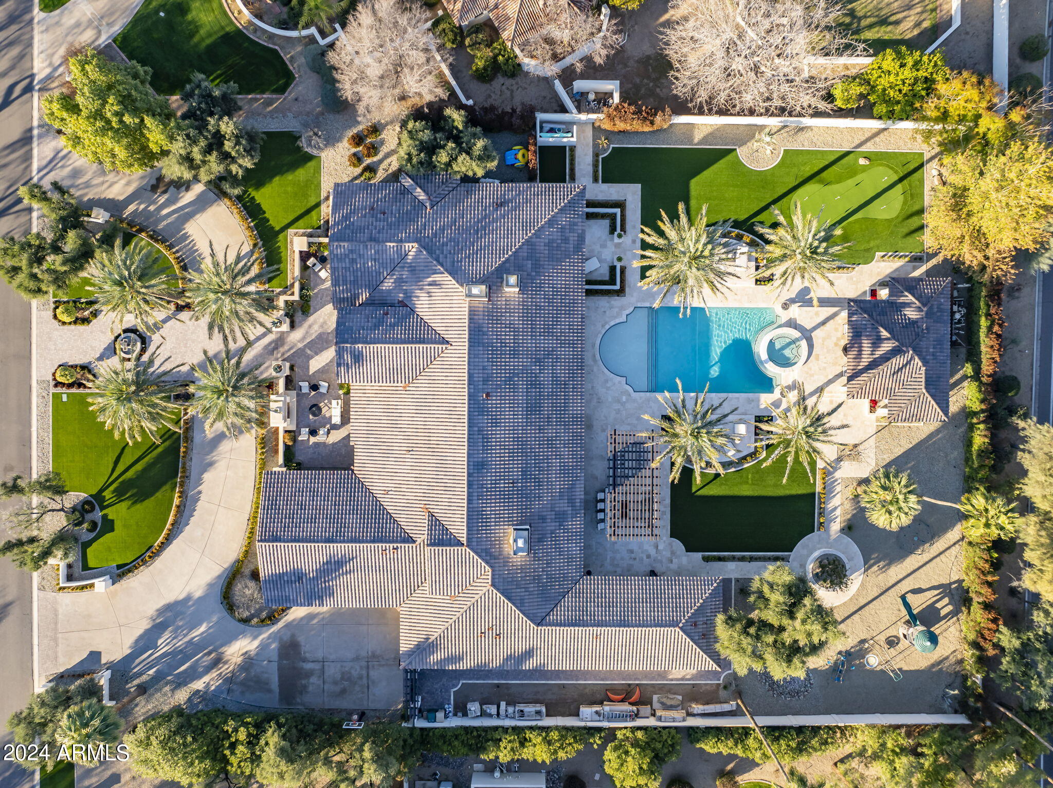8843 N 63RD Place