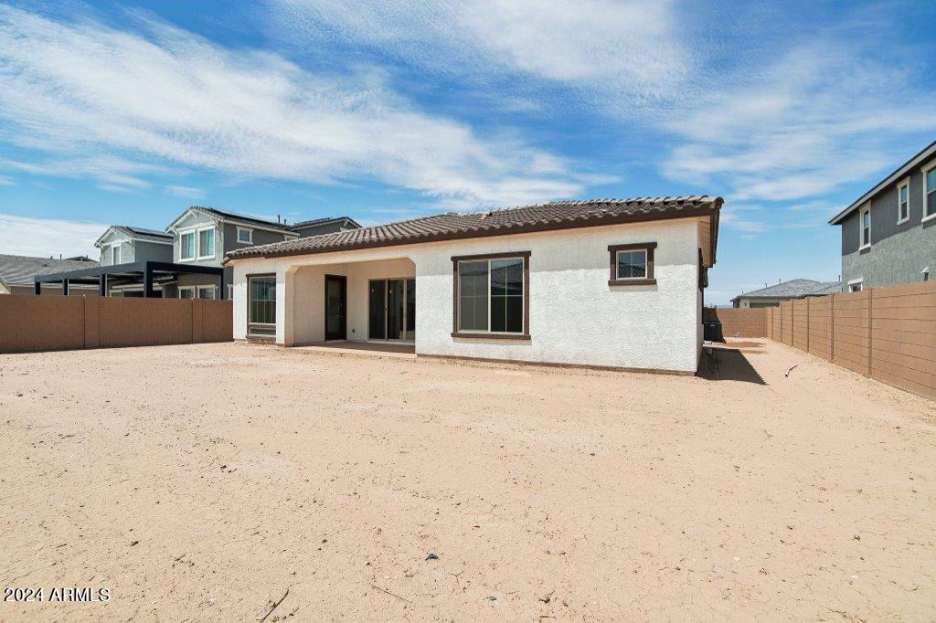 22839 E NIGHTINGALE Road