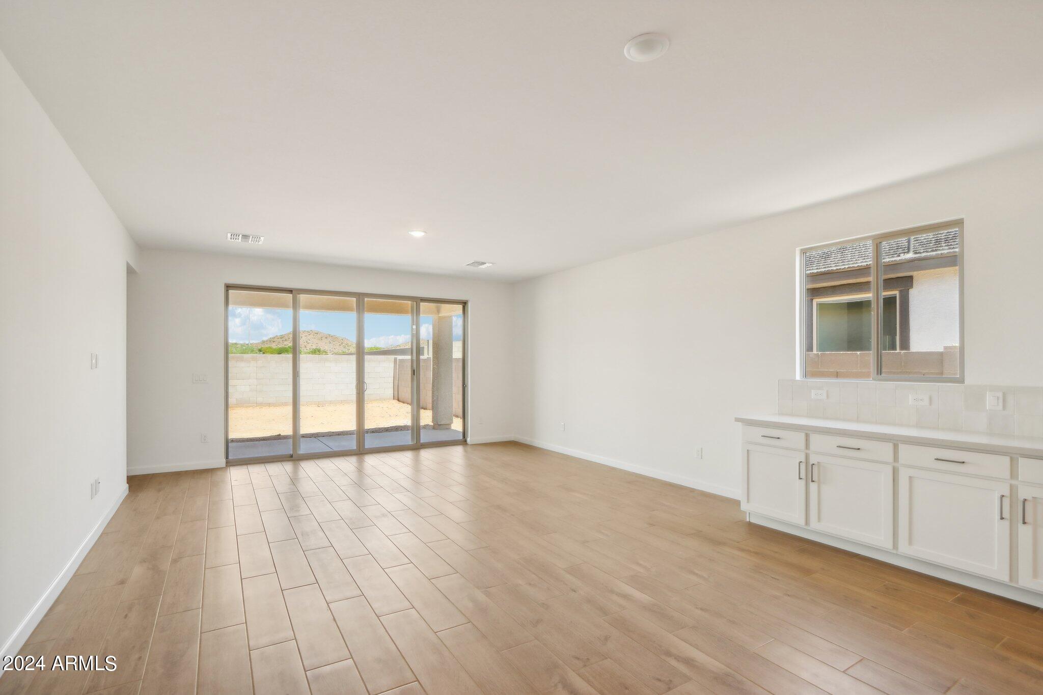 7704 W TETHER Trail