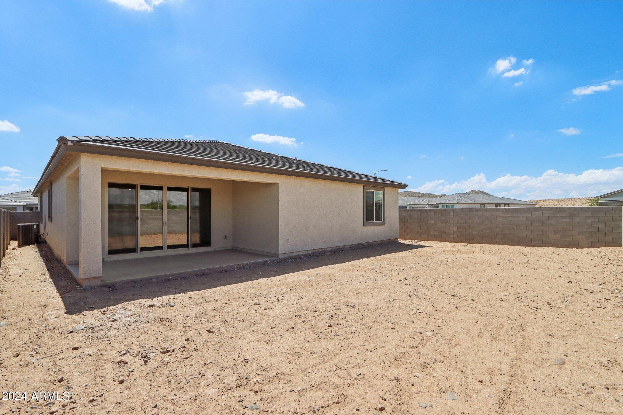 7704 W TETHER Trail