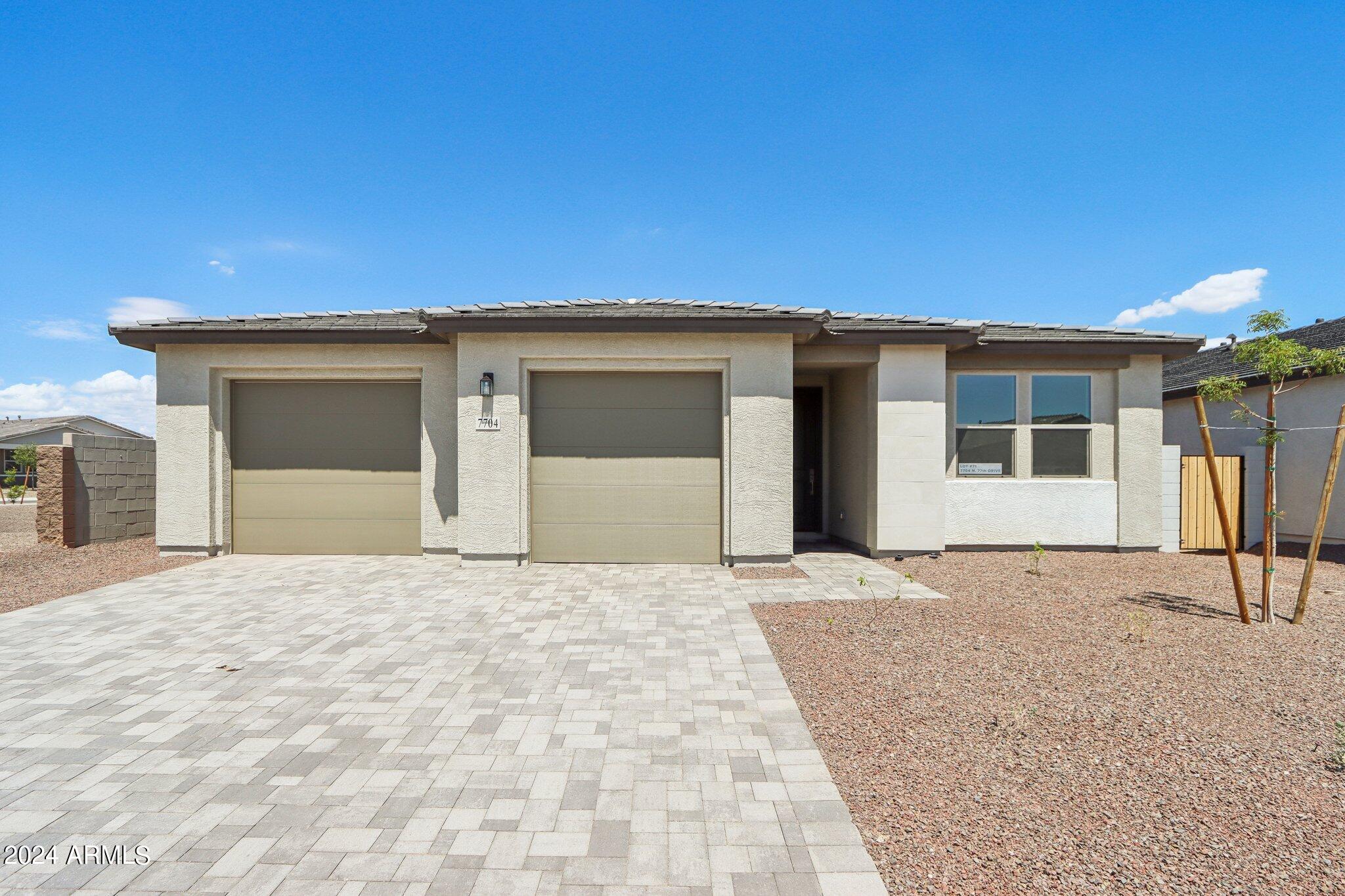 7704 W TETHER Trail