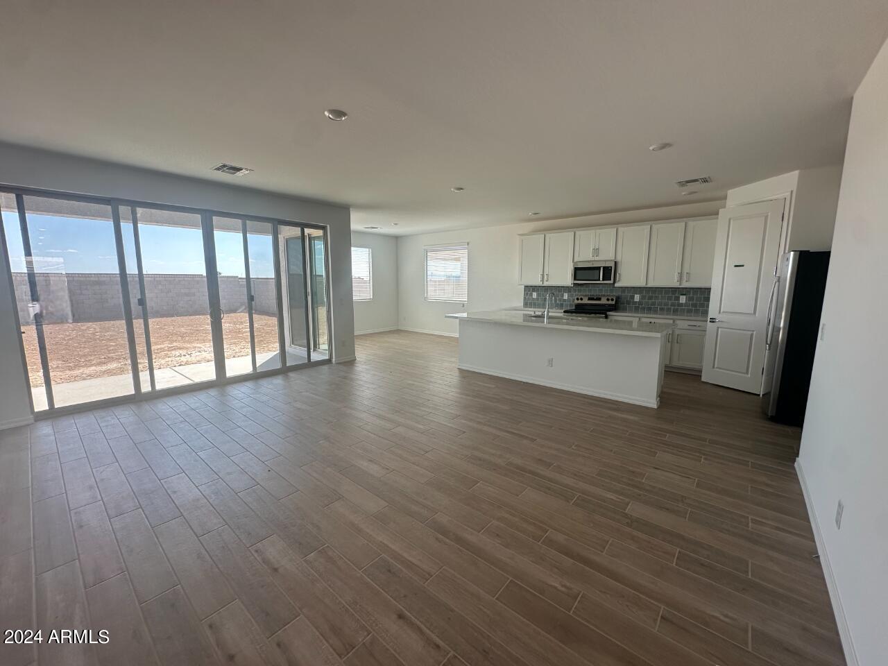 2415 E WAGON WHEEL Lane