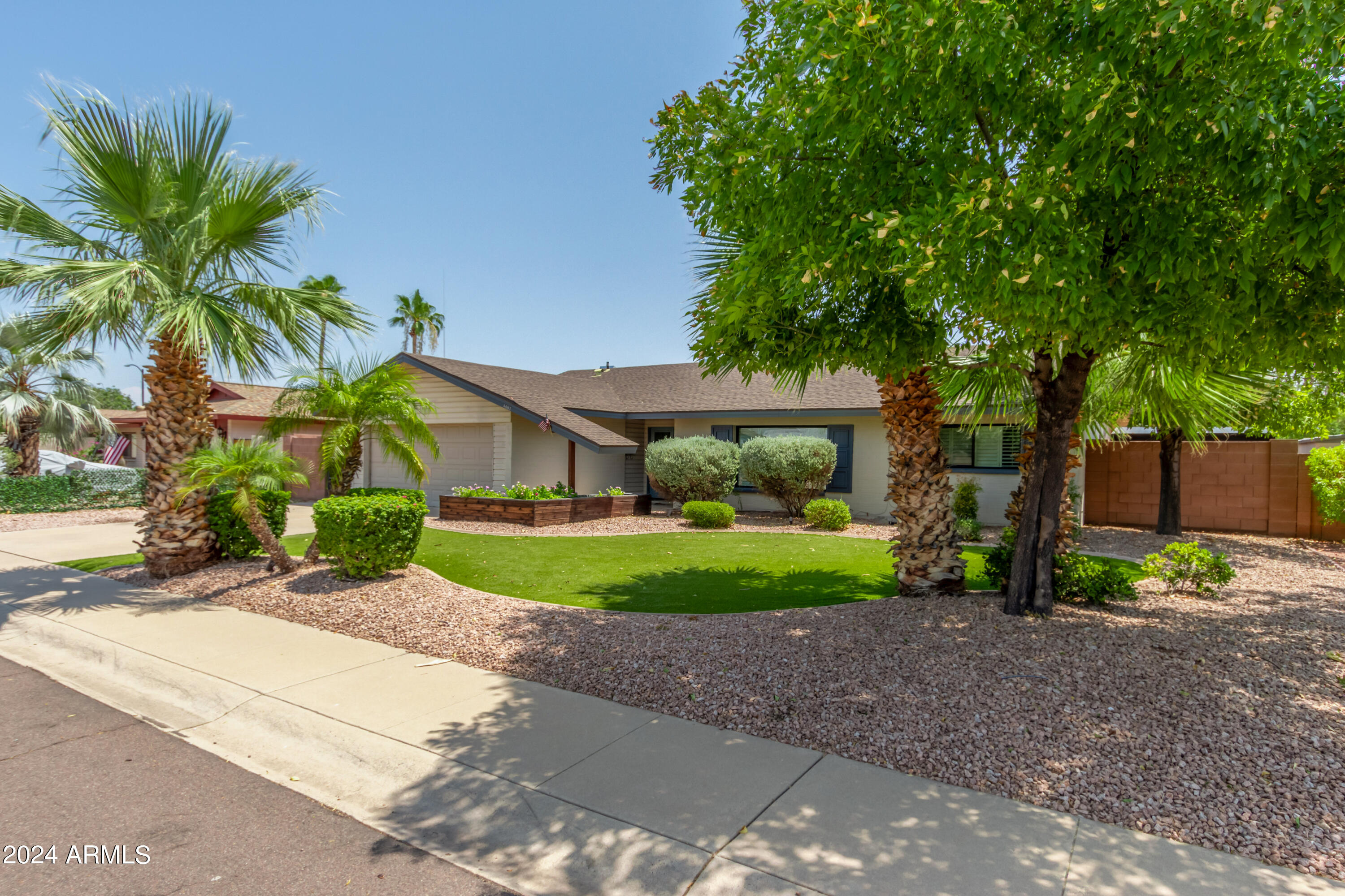4007 N 86TH Street