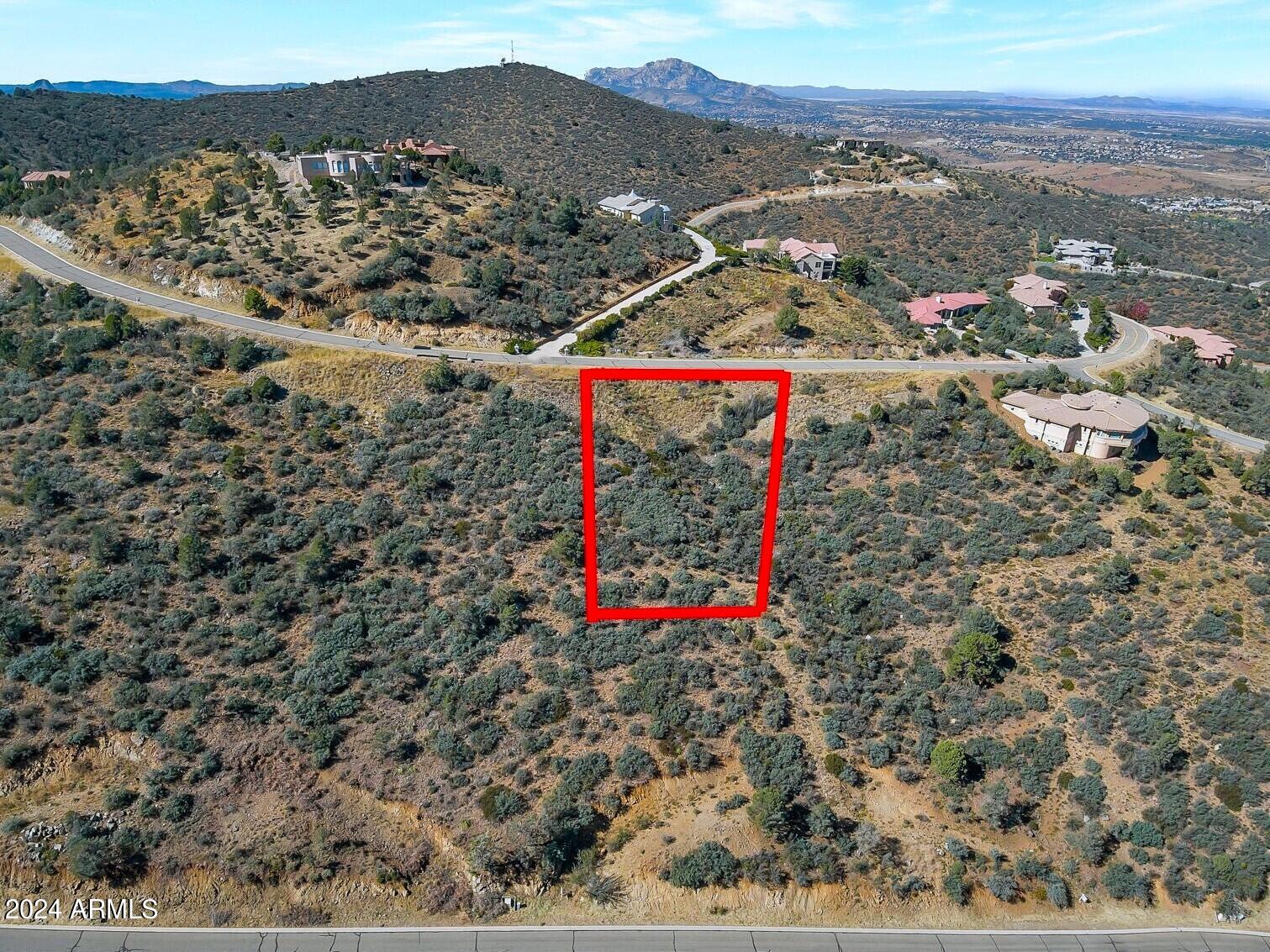 698 W LEE Boulevard, 638