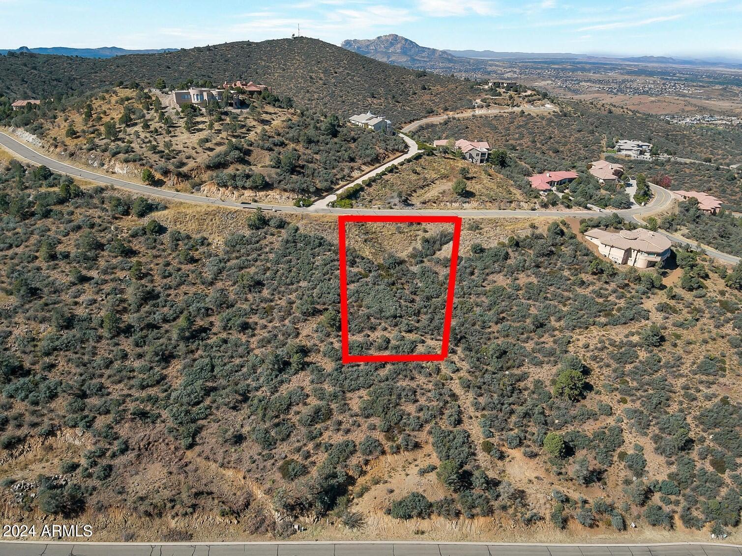 698 W LEE Boulevard, 638