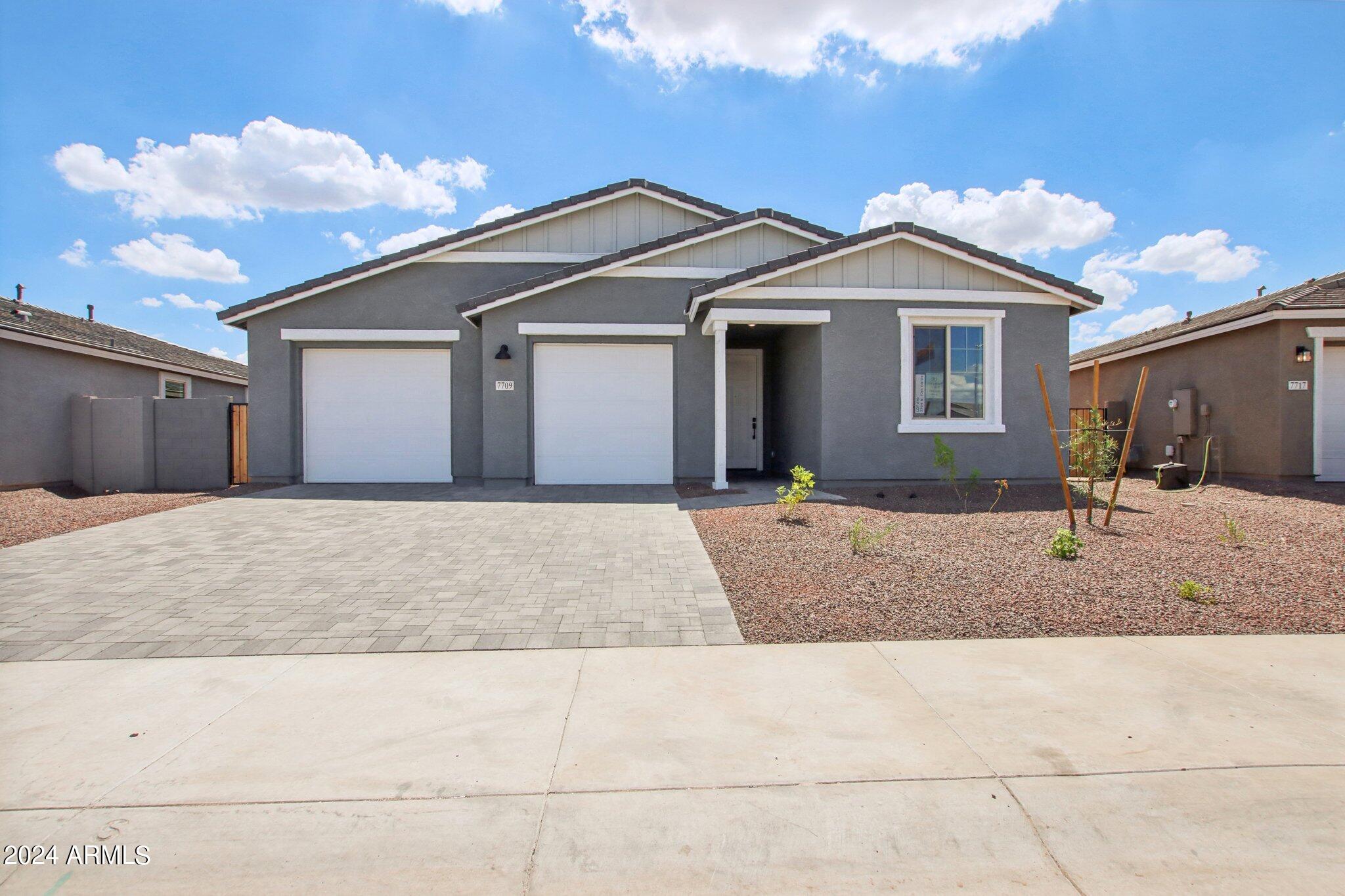 7709 W TETHER Trail