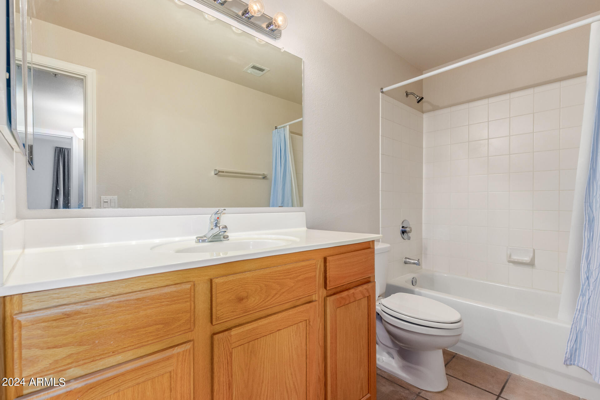 20100 N 78TH Place, 2087