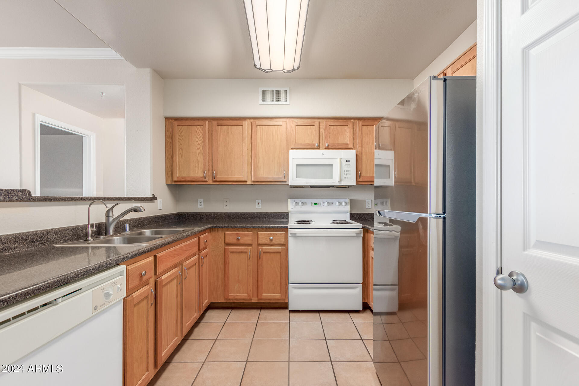 20100 N 78TH Place, 2087