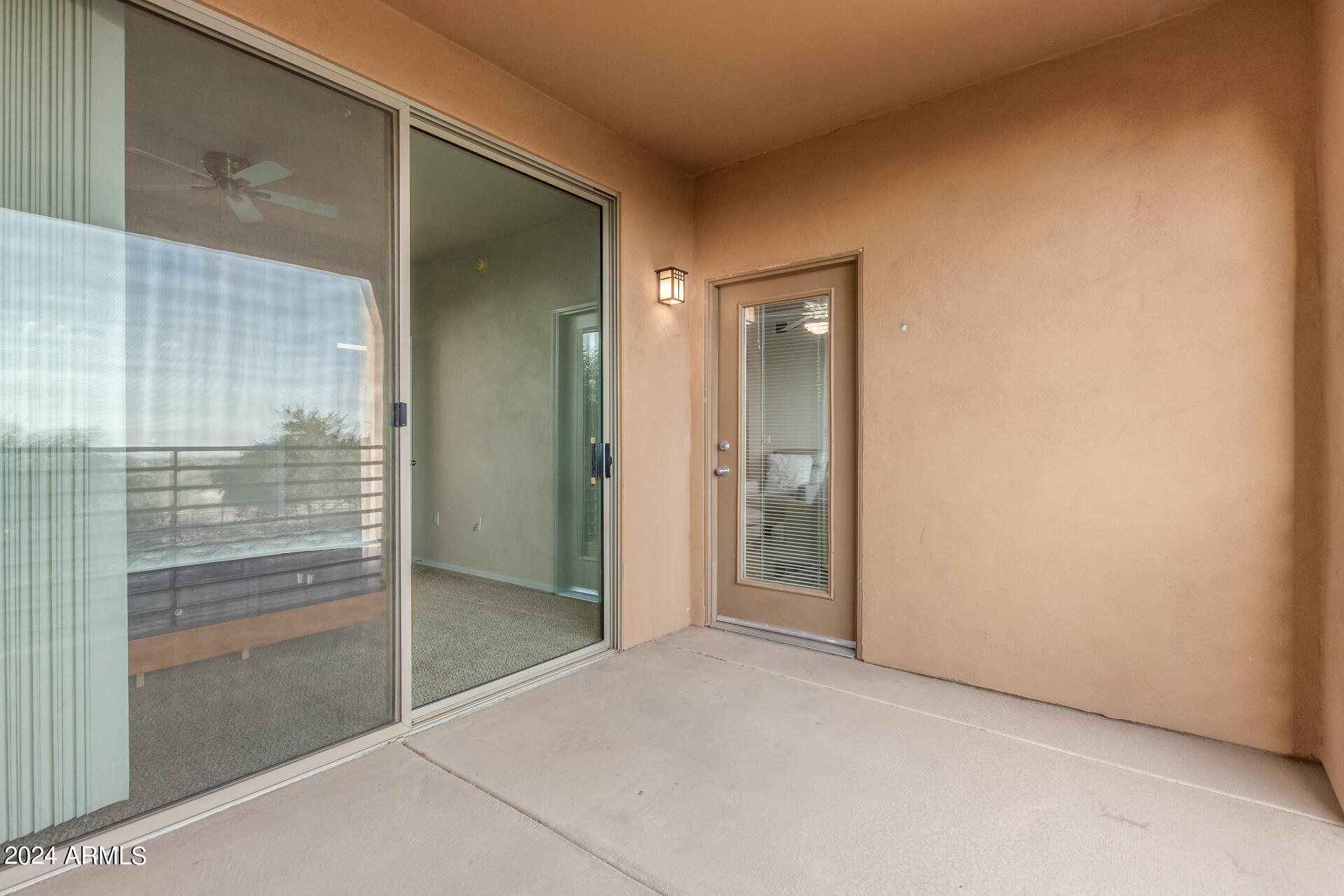 20100 N 78TH Place, 2087