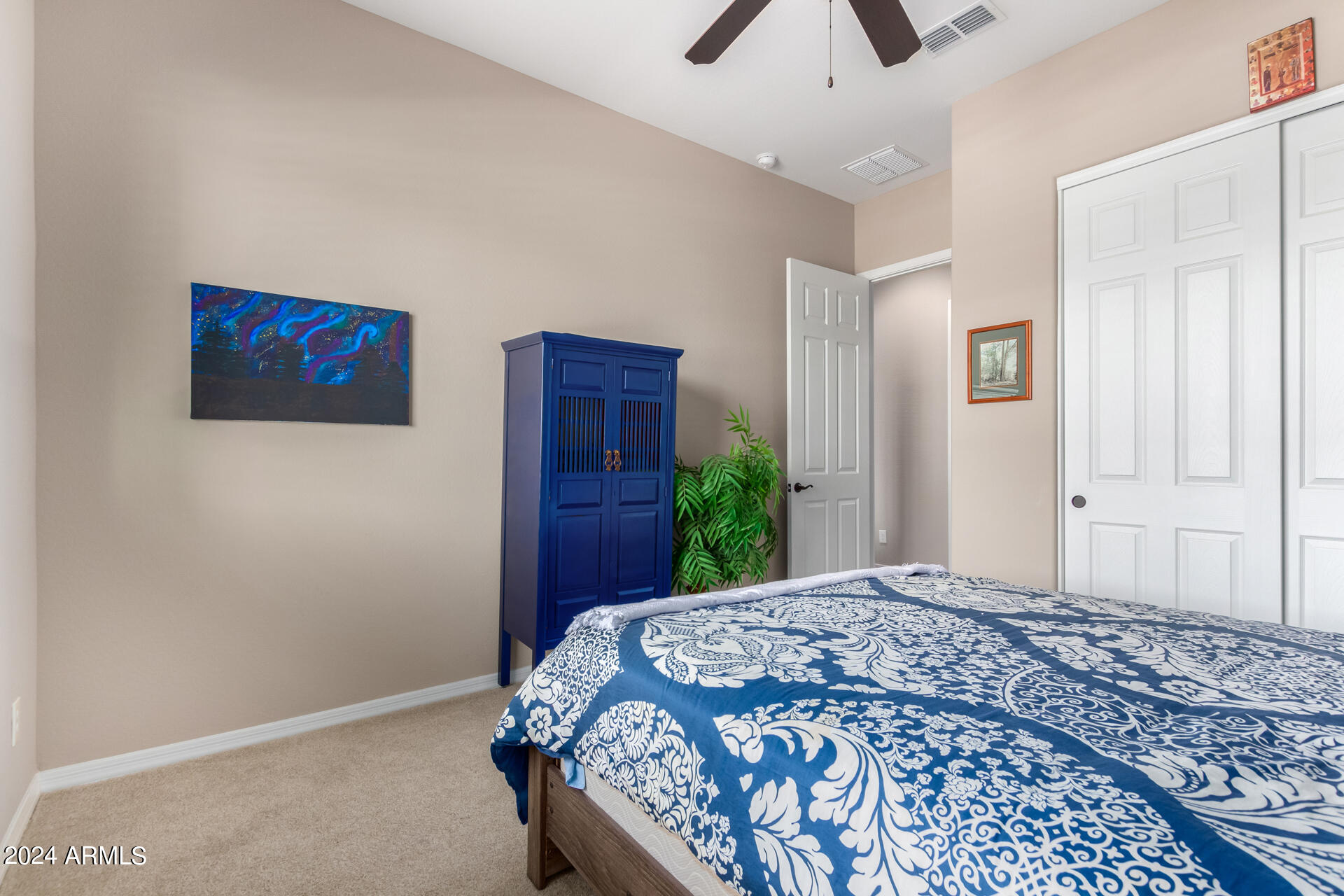 5892 W CACTUS WREN Way