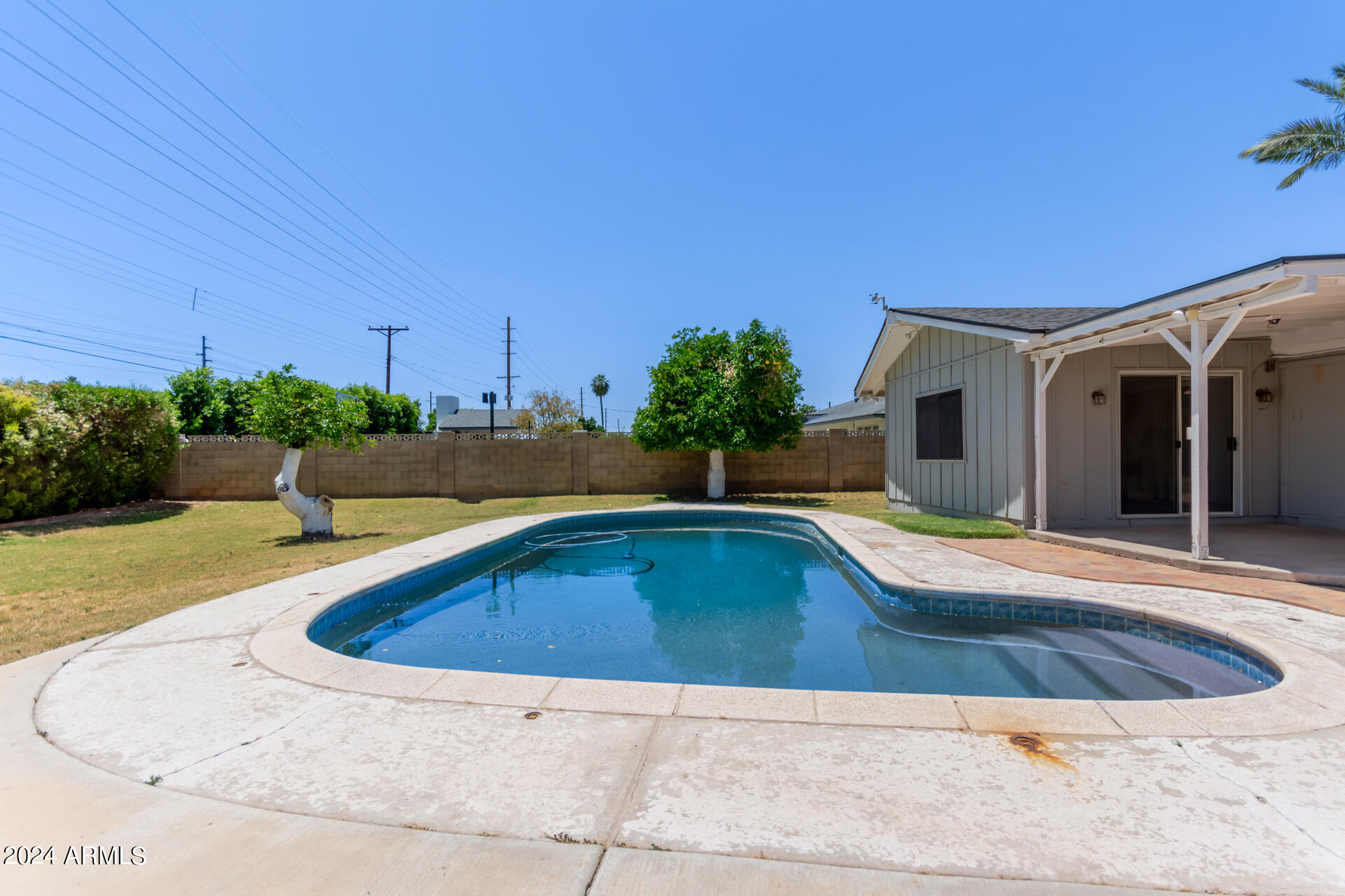 6249 E CALLE REDONDA