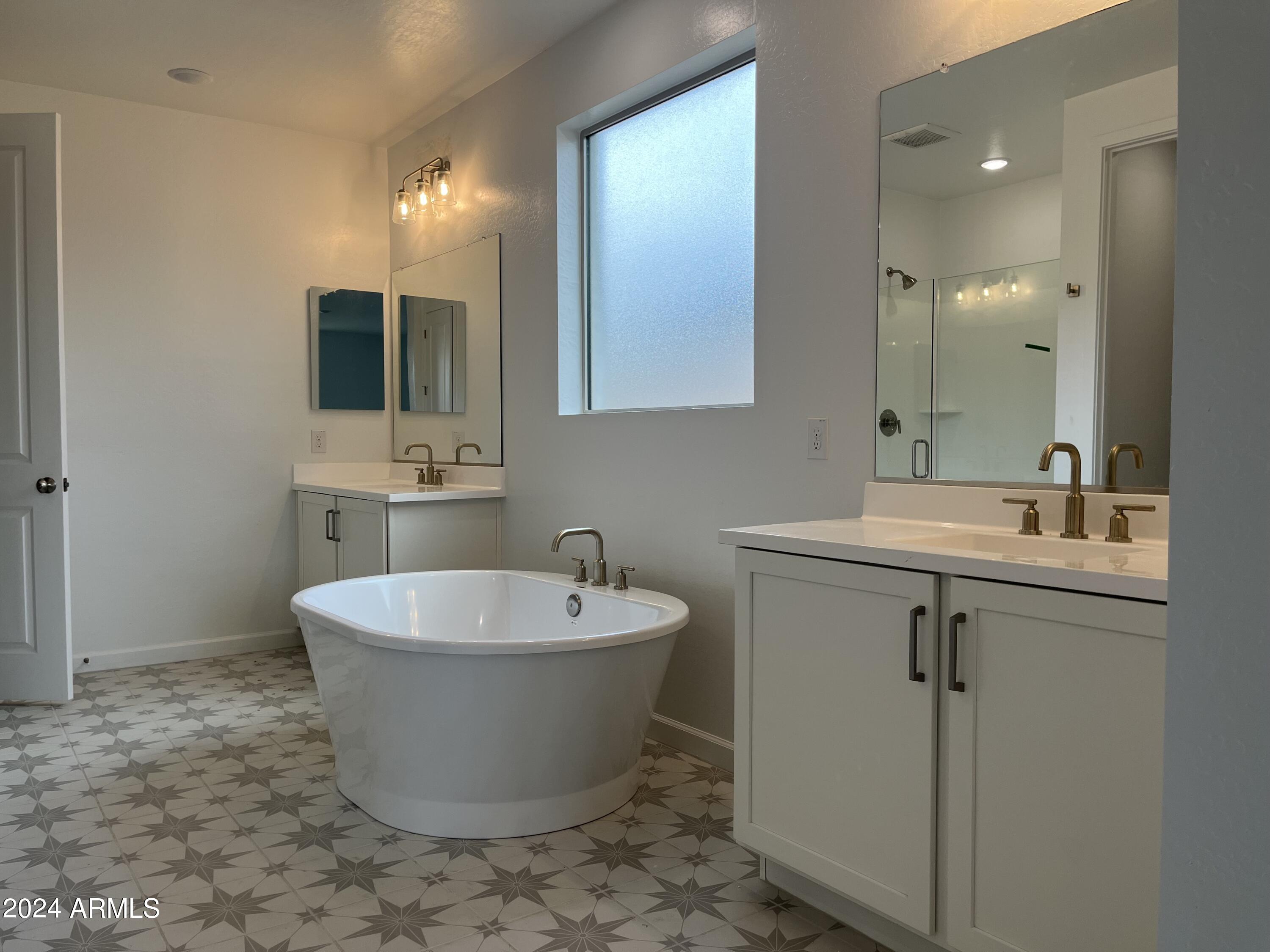 7699 W TETHER Trail