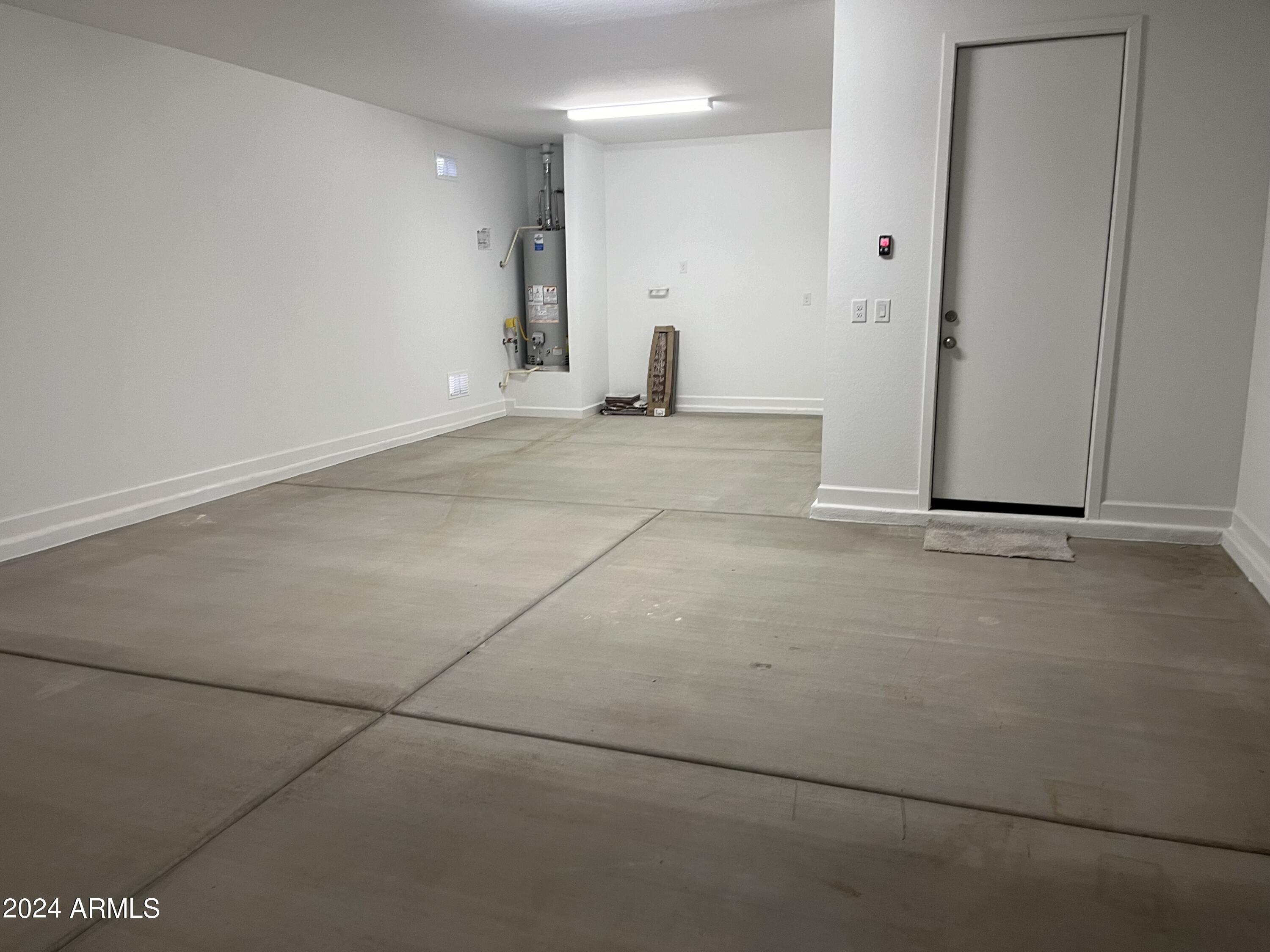 7699 W TETHER Trail