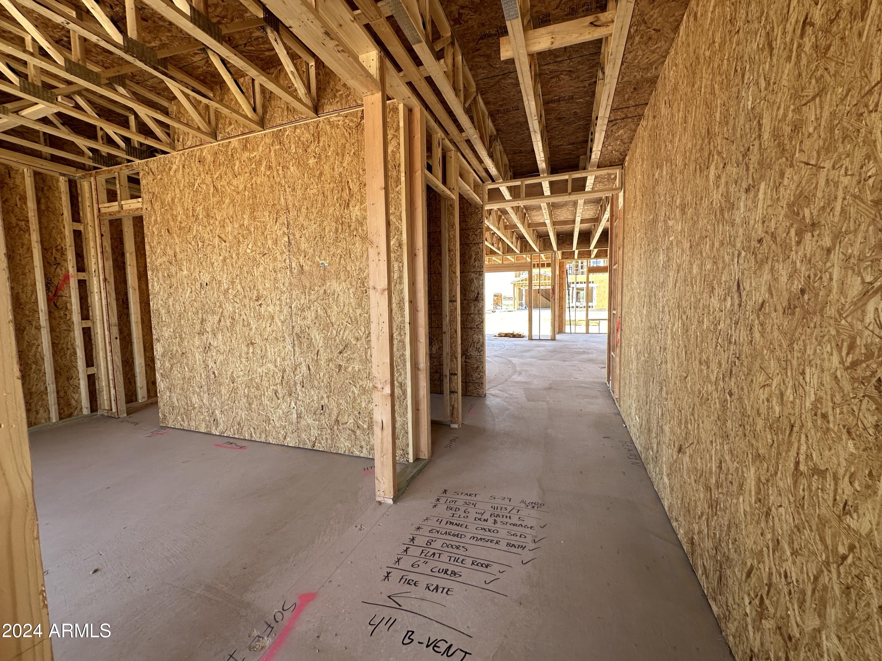 11504 E UTOPIA Avenue