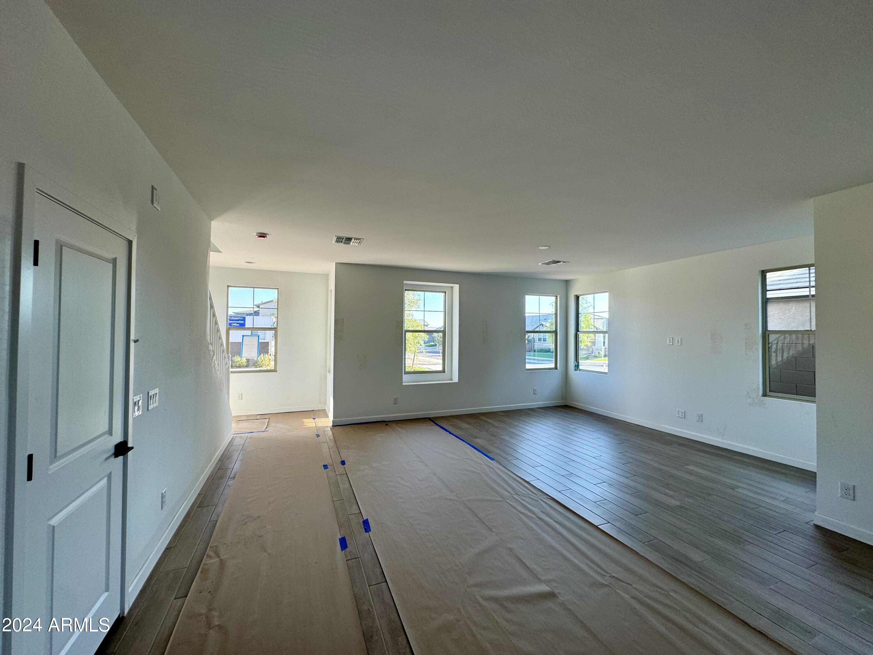 1904 W CHISUM Trail