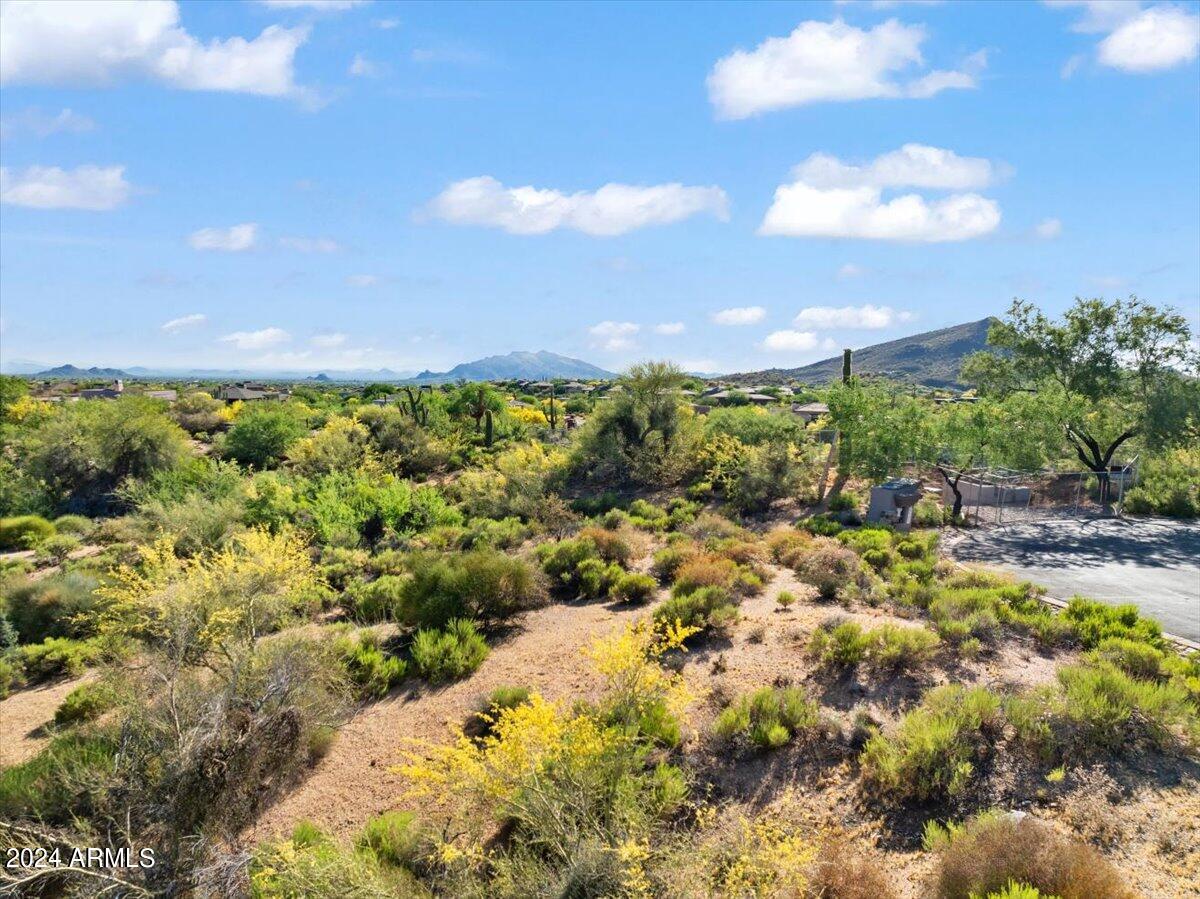 10335 E CHIA Way, 16