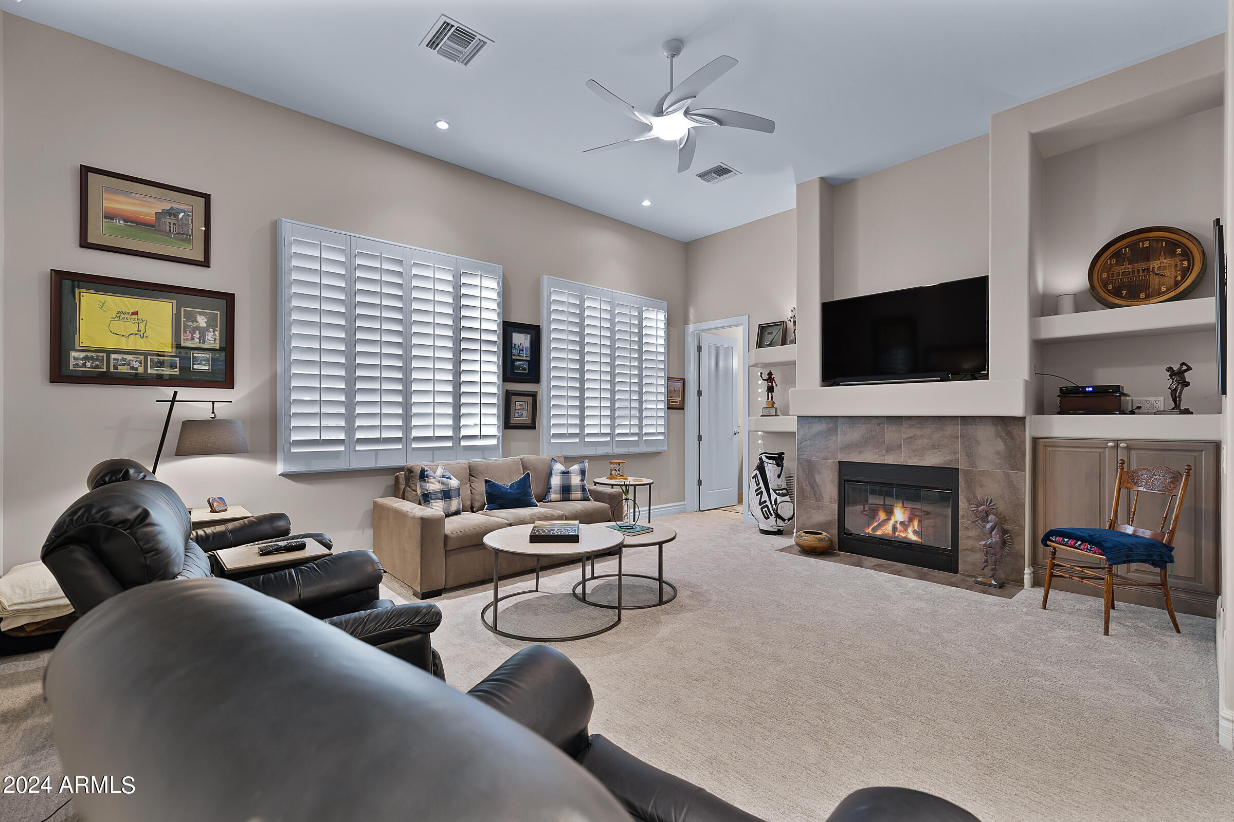 103 W MACAW Drive