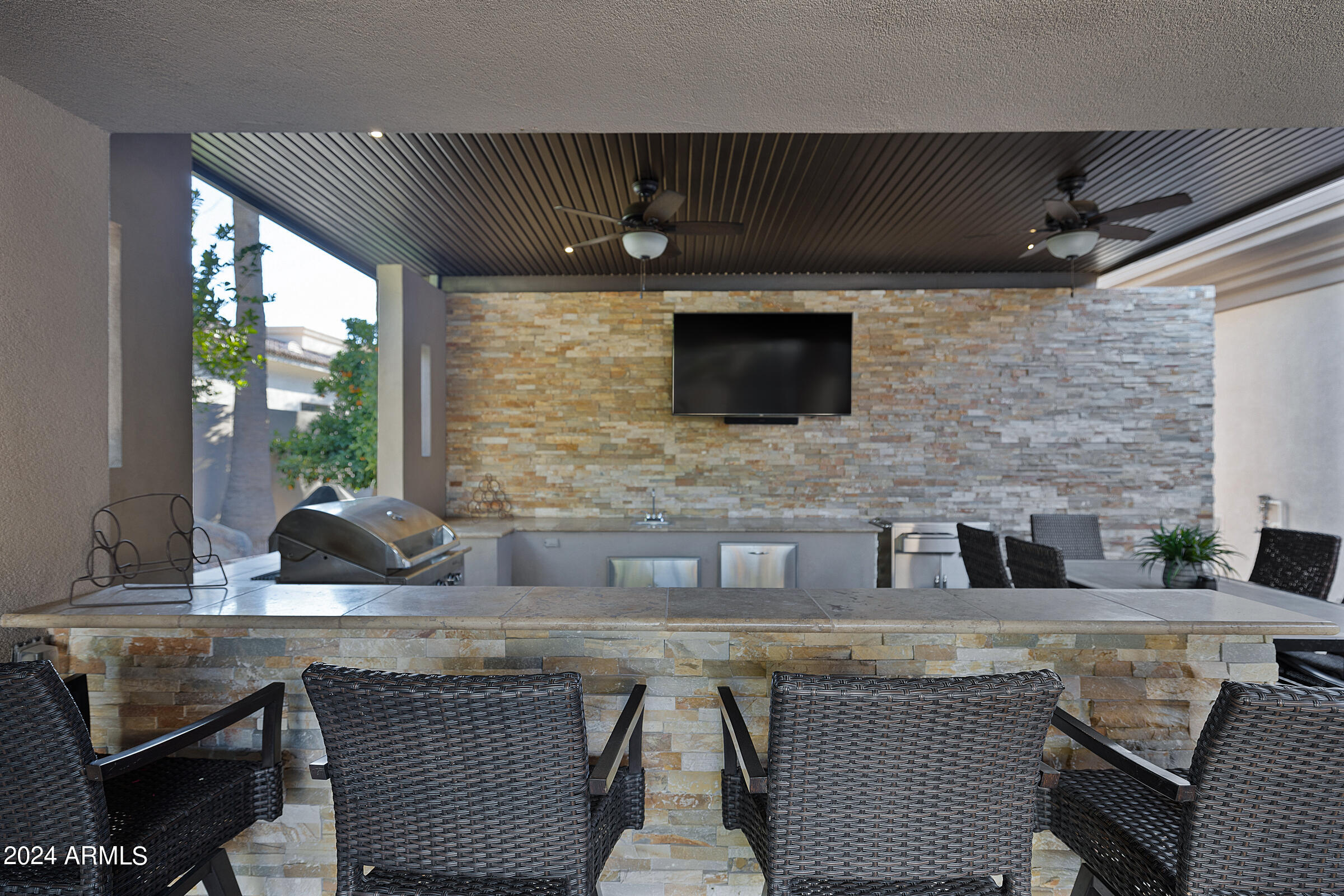 103 W MACAW Drive