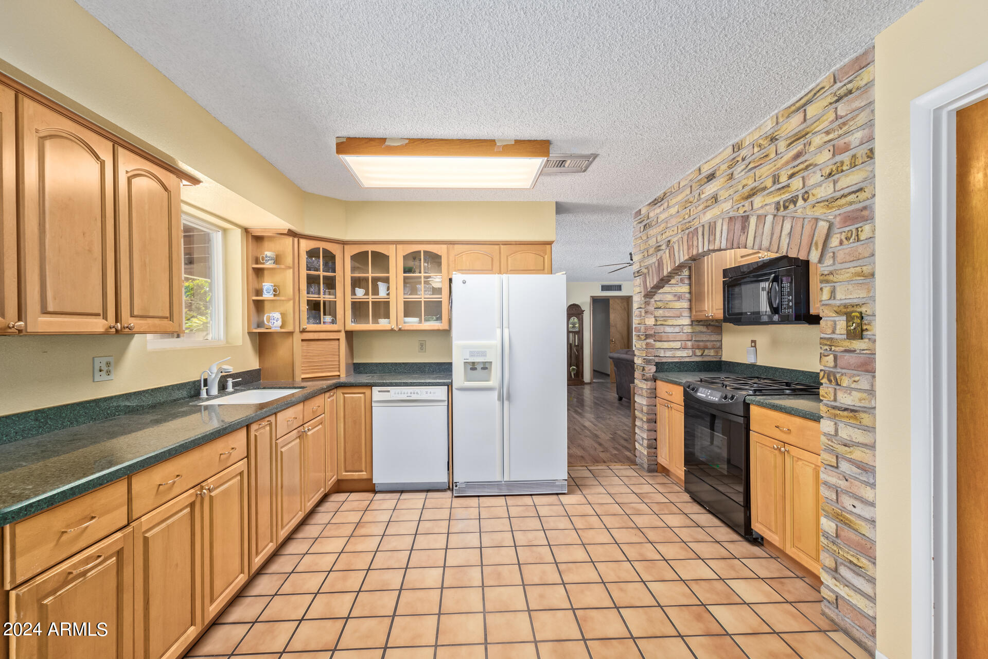 717 W EL CAMINO Drive