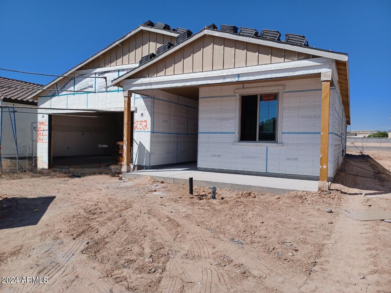 24132 W SUNLAND Avenue