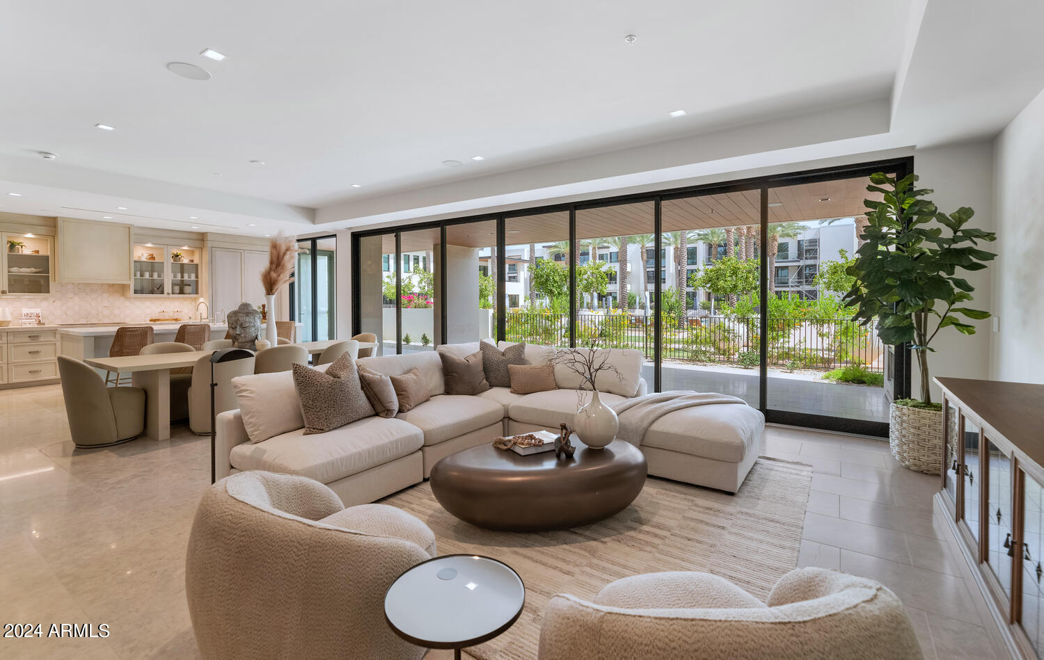6587 N PALMERAIE Boulevard 1043