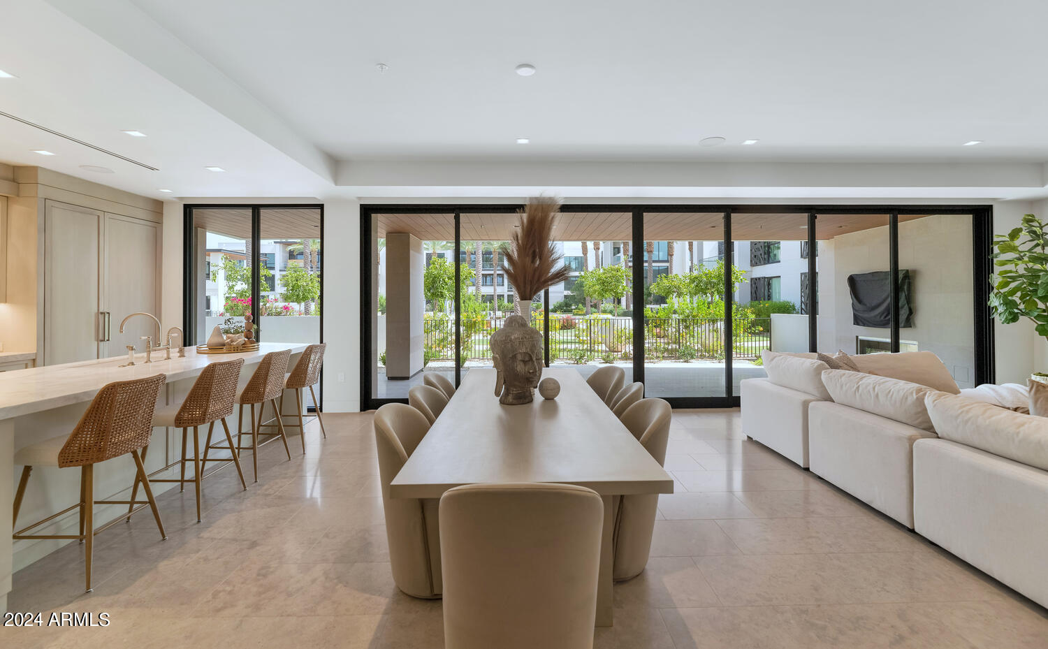 6587 N PALMERAIE Boulevard 1043