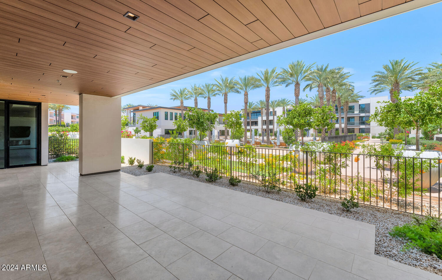 6587 N PALMERAIE Boulevard 1043
