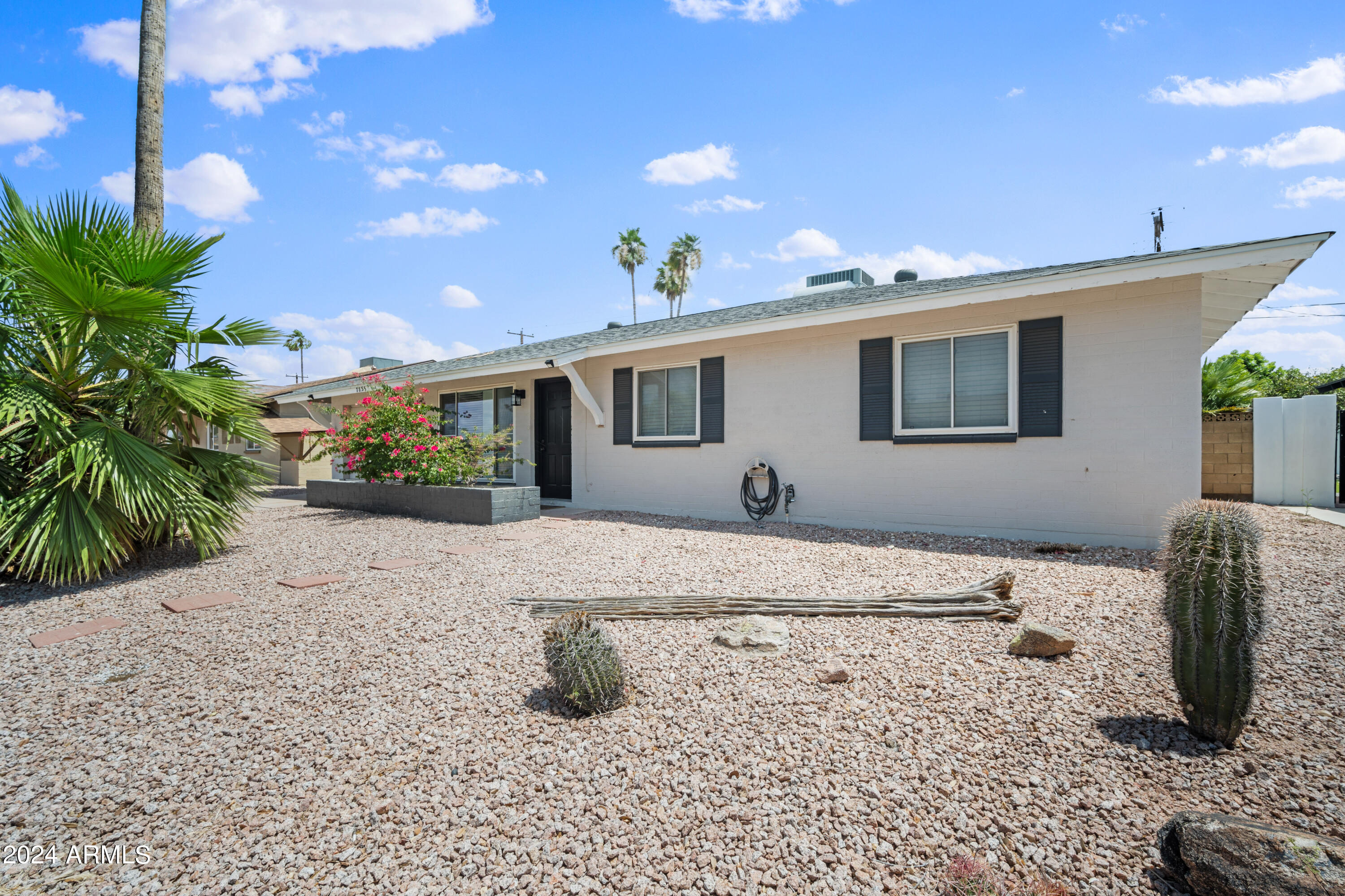 7835 E PALM Lane