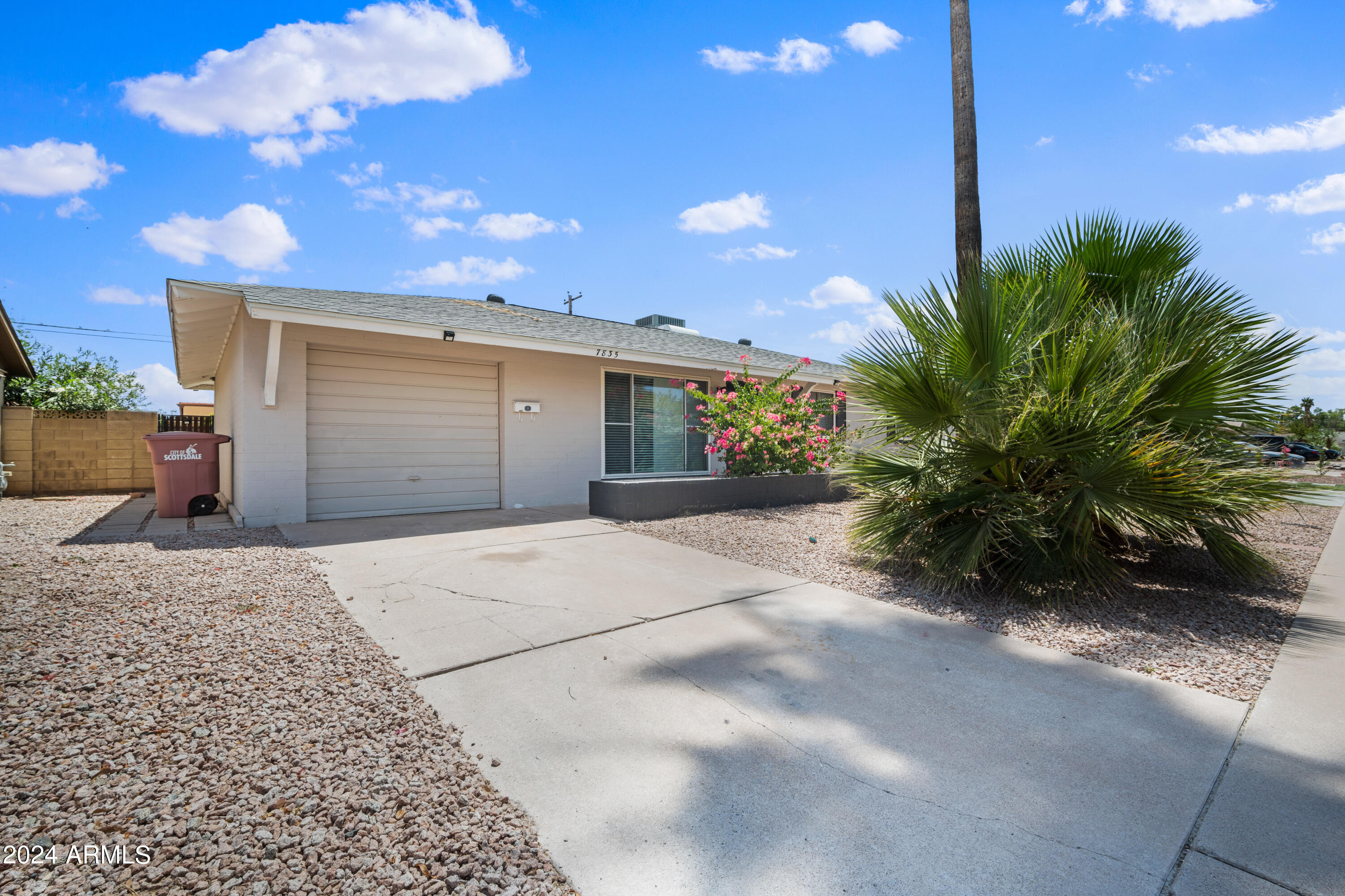 7835 E PALM Lane